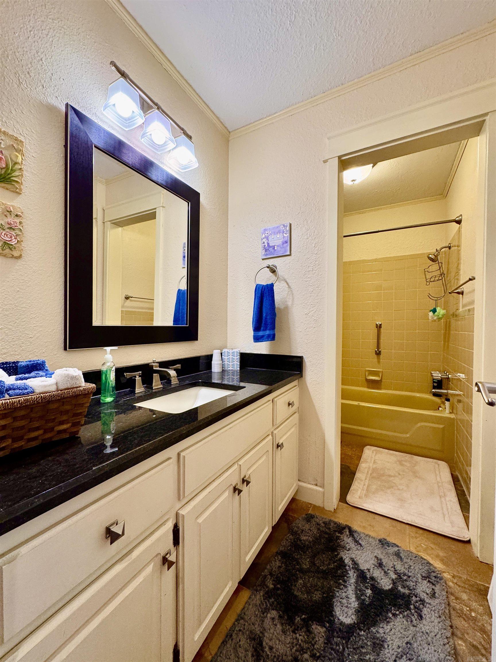 124 Kathy Lane Property Photo 29