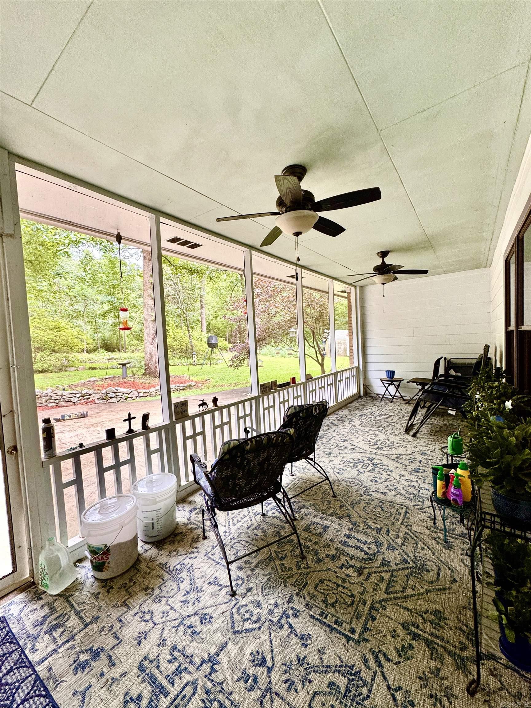 124 Kathy Lane Property Photo 32