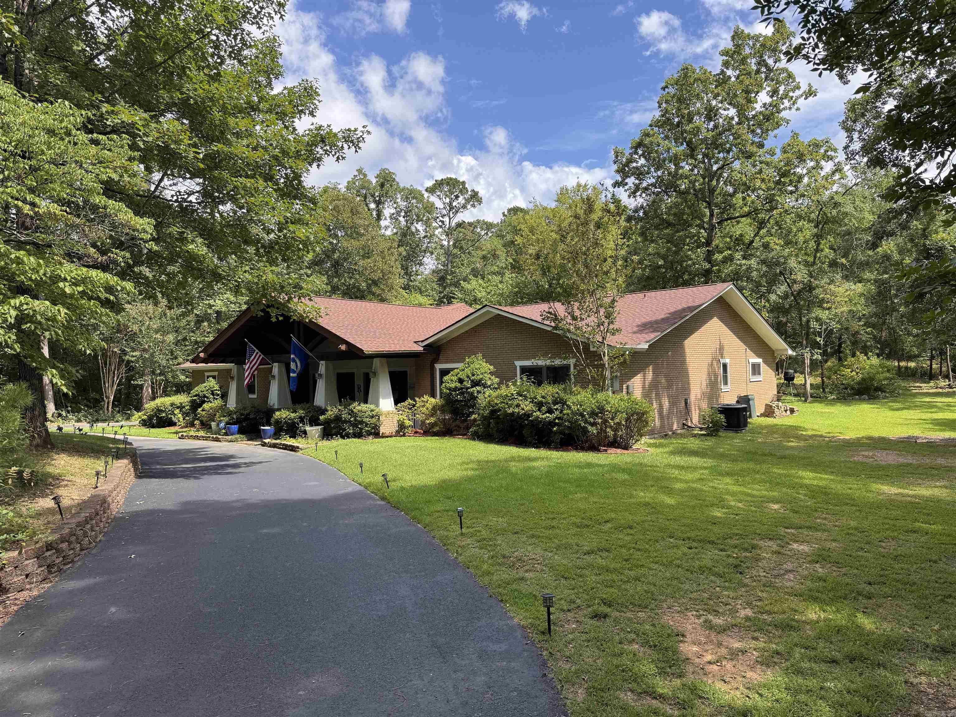 124 Kathy Lane Property Photo 35