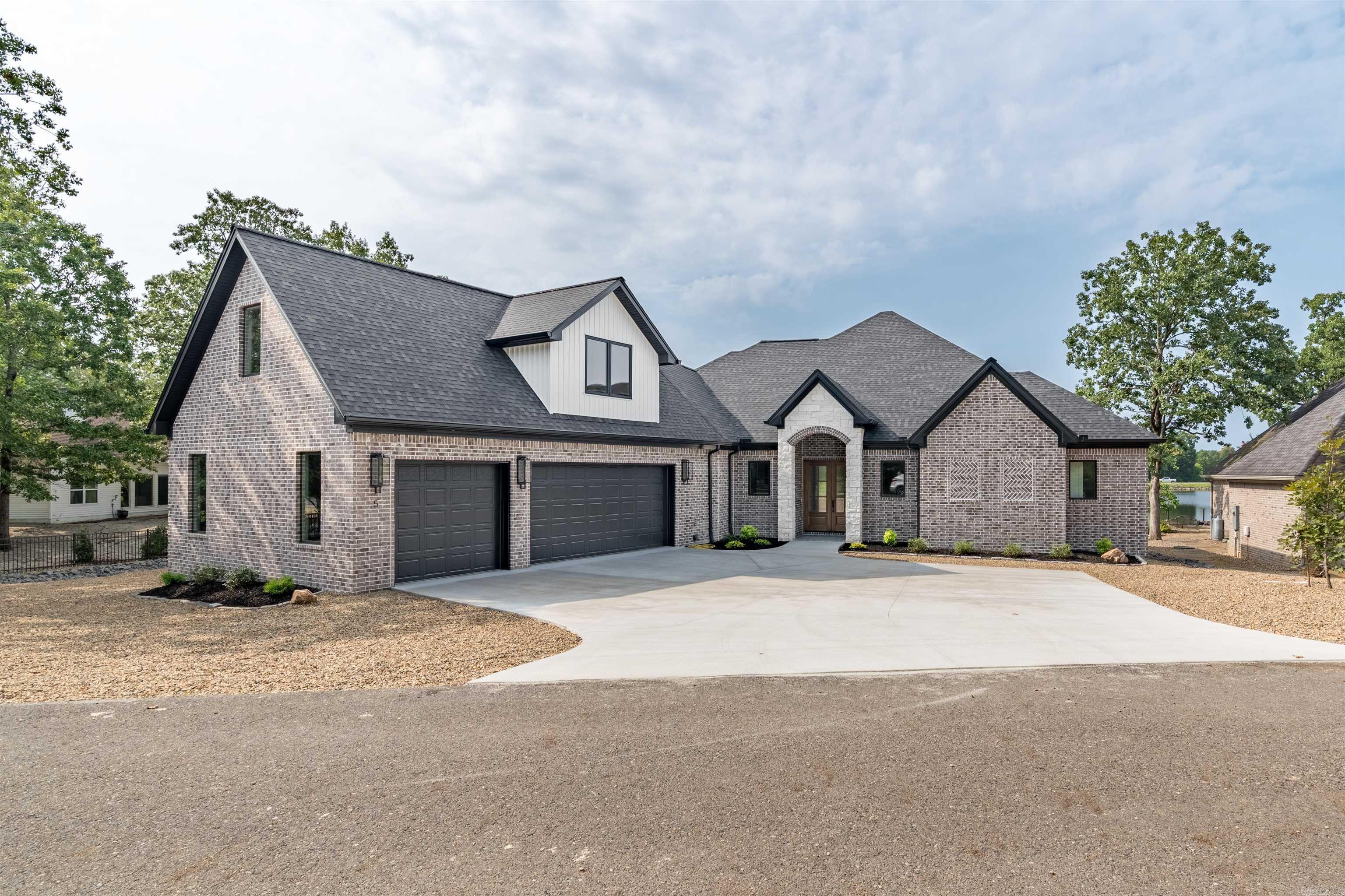 5 Disfrutar Lane Property Photo 5