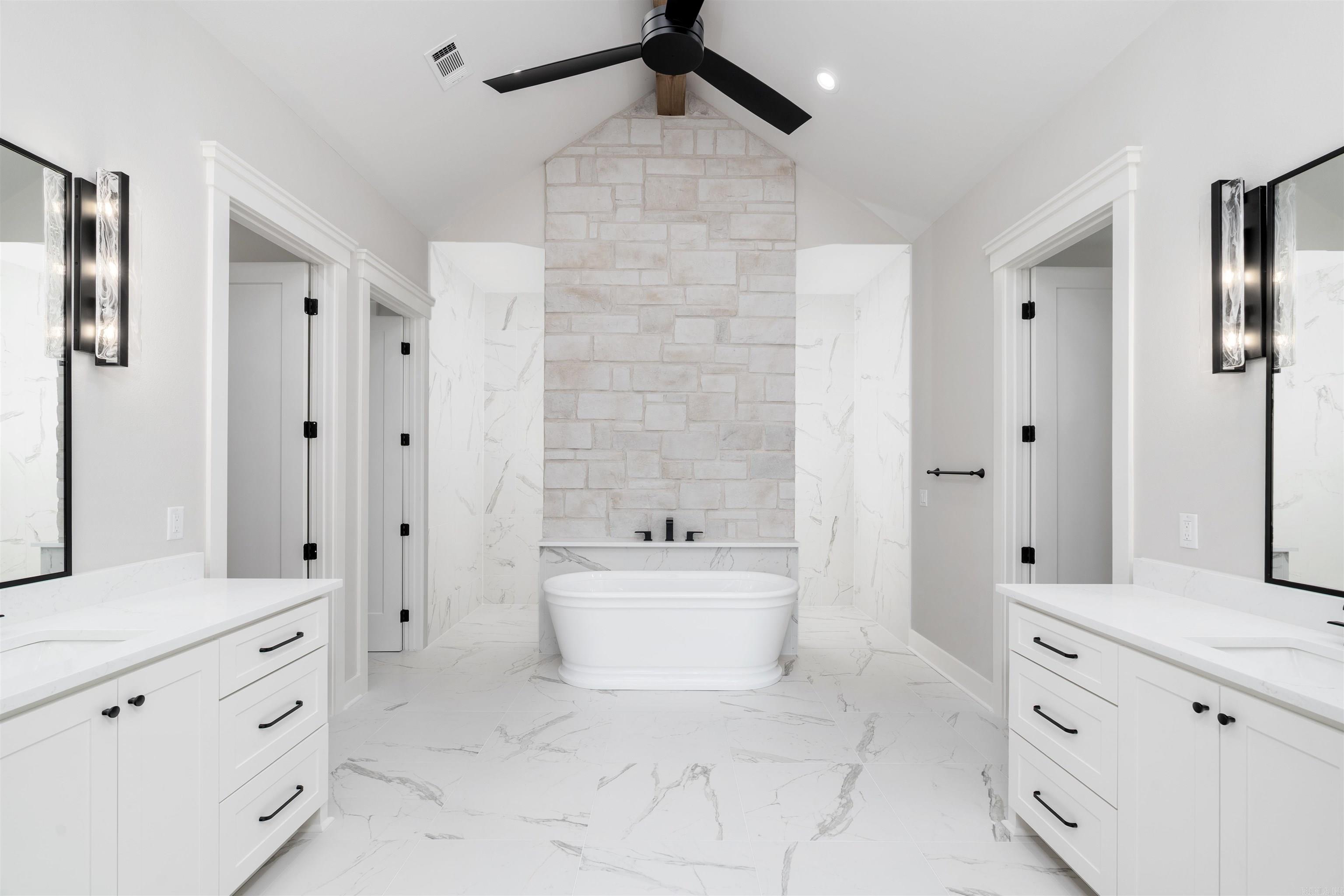 5 Disfrutar Lane Property Photo 25