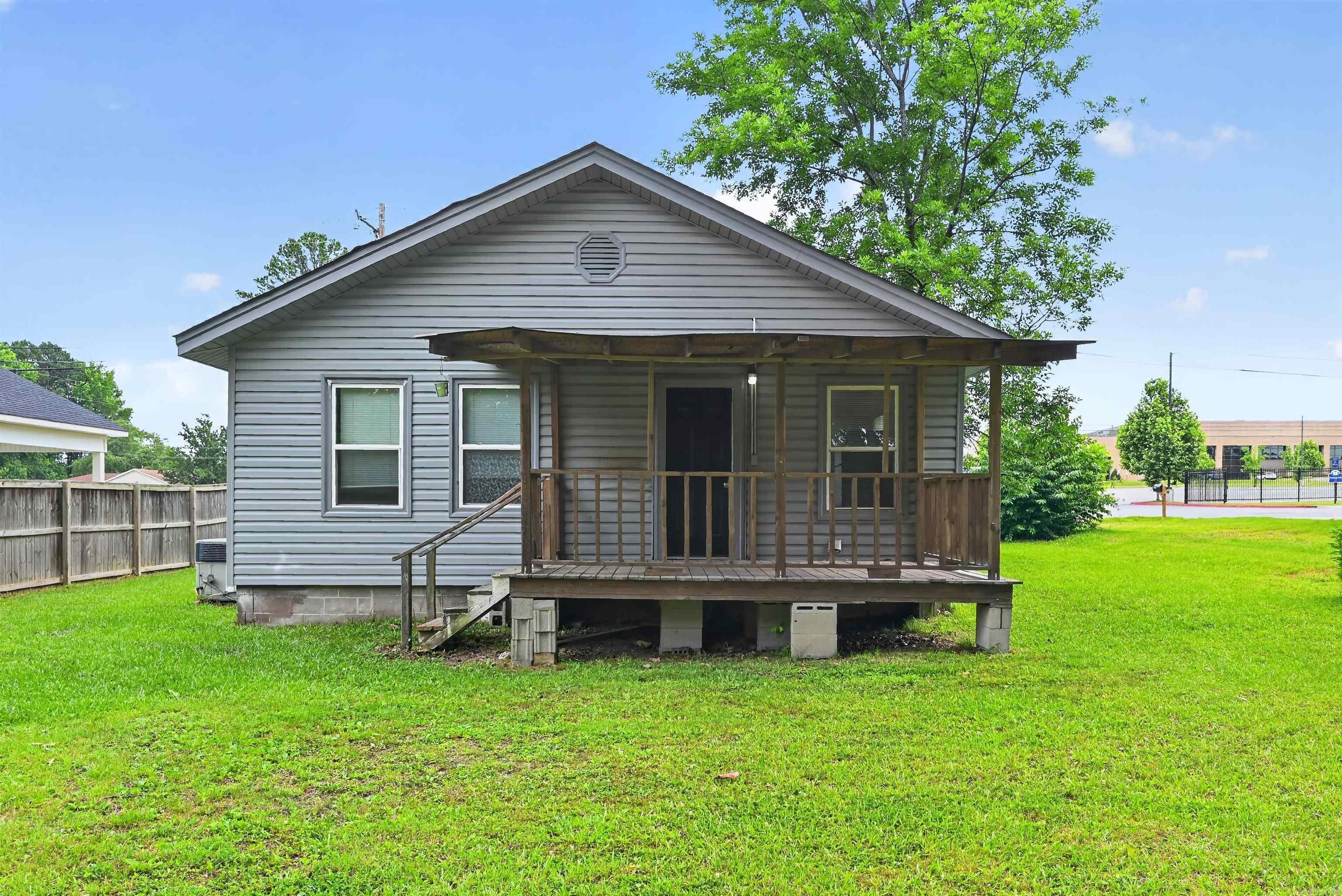 511 Boswell Road Property Photo 3