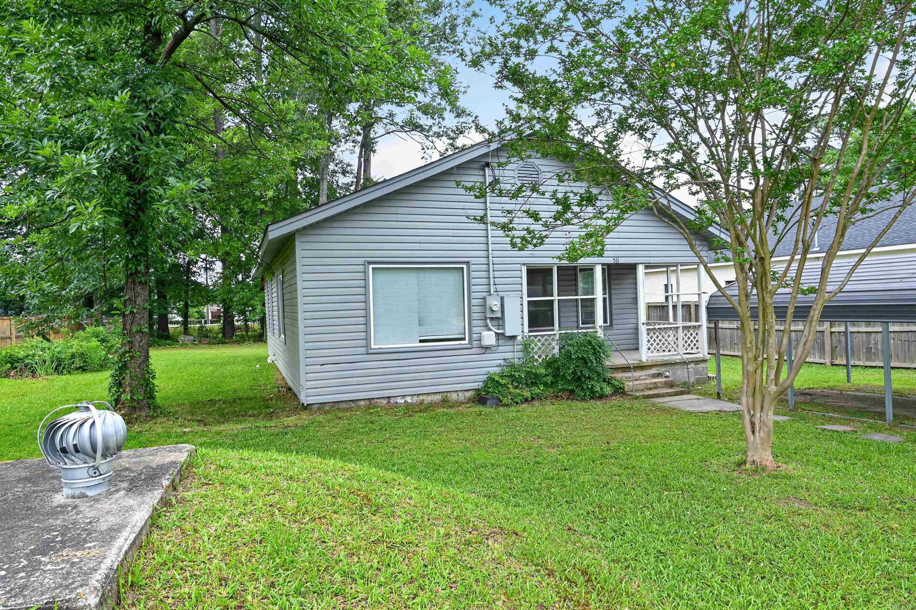 511 Boswell Road Property Photo 4