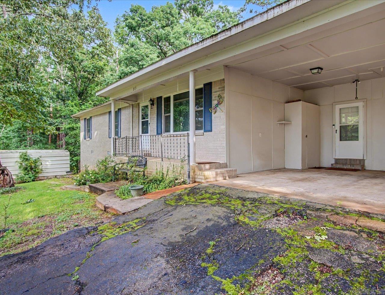 213 Curbstone Road Property Photo 1