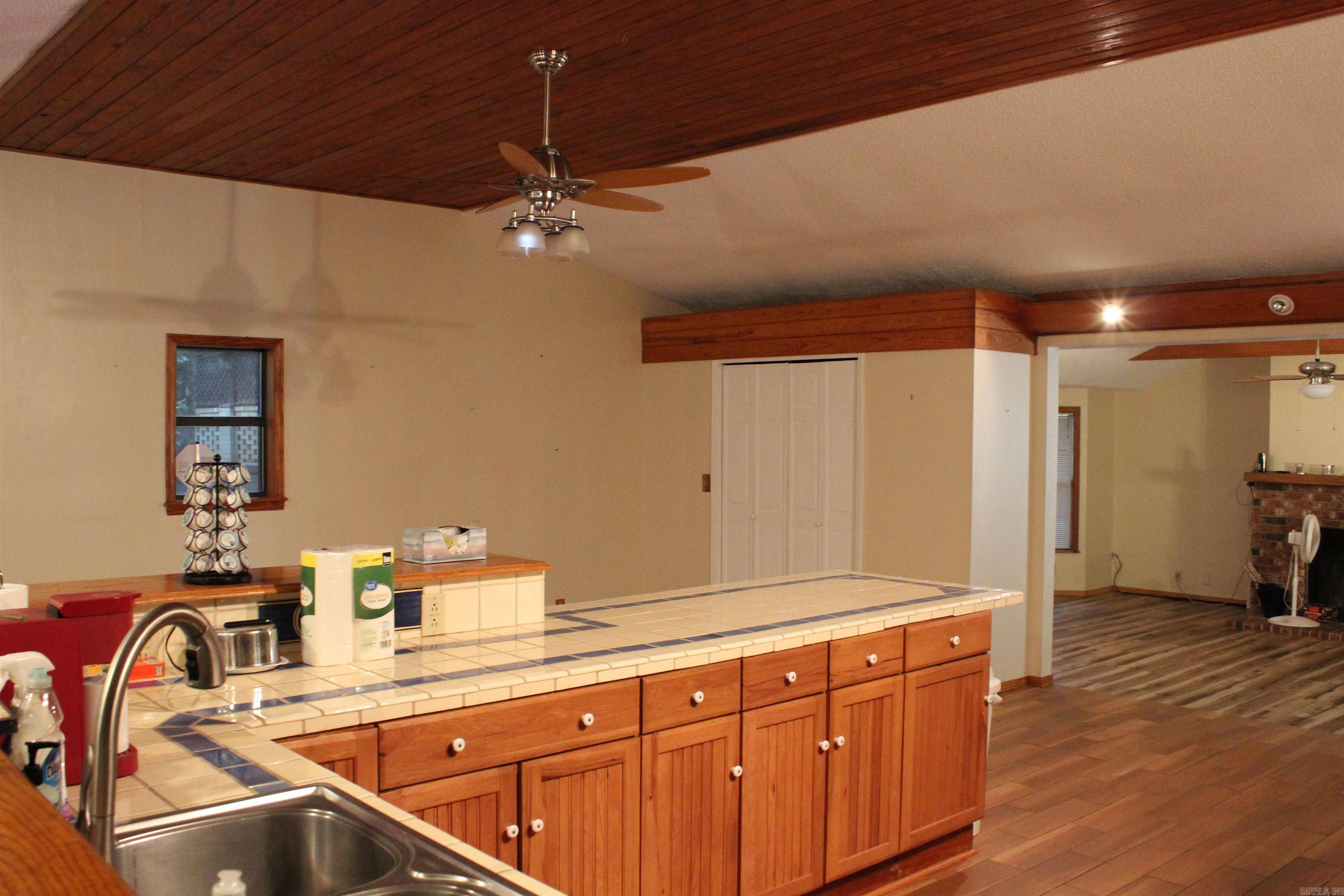 2729 3348 Property Photo 25