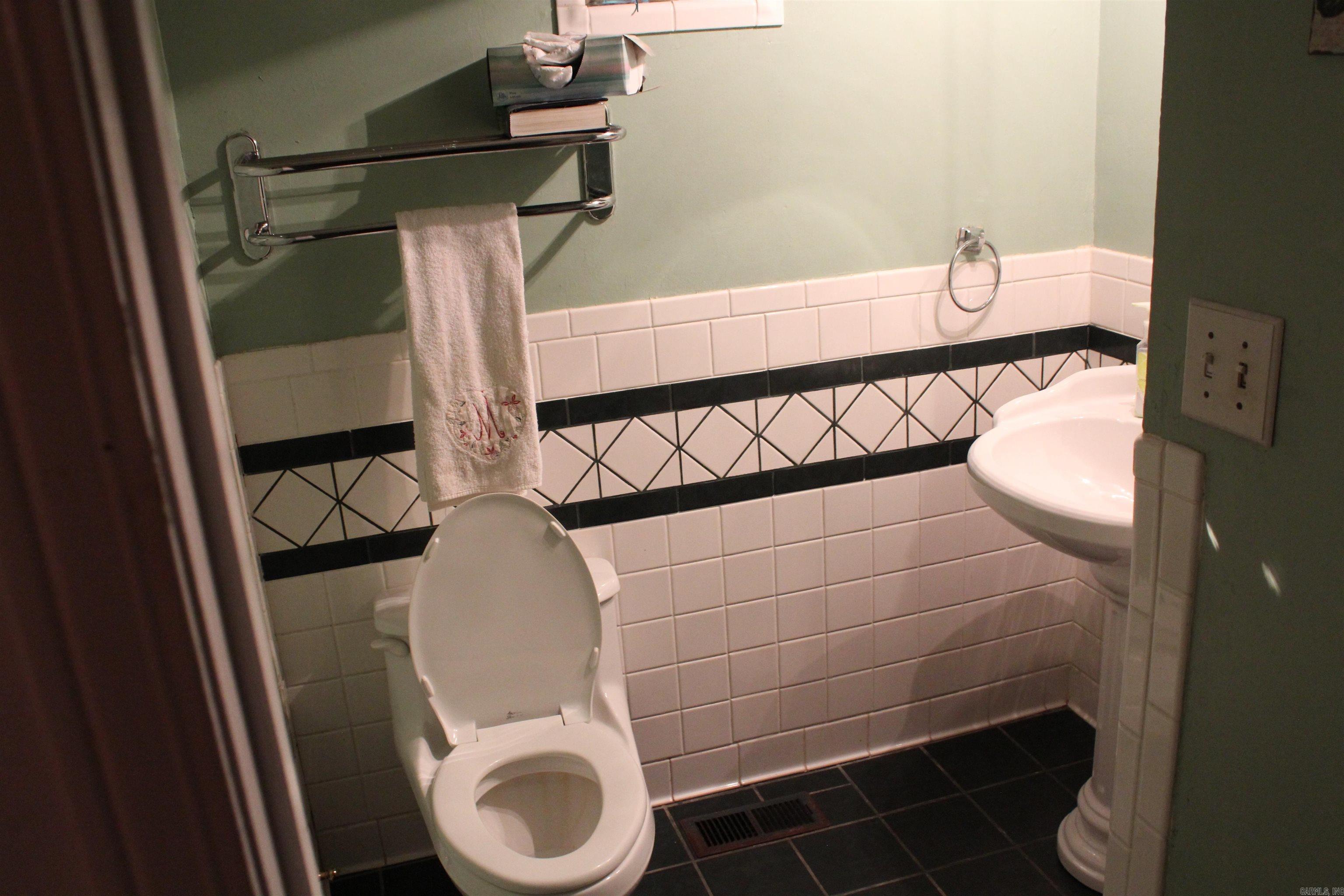 2729 3348 Property Photo 26