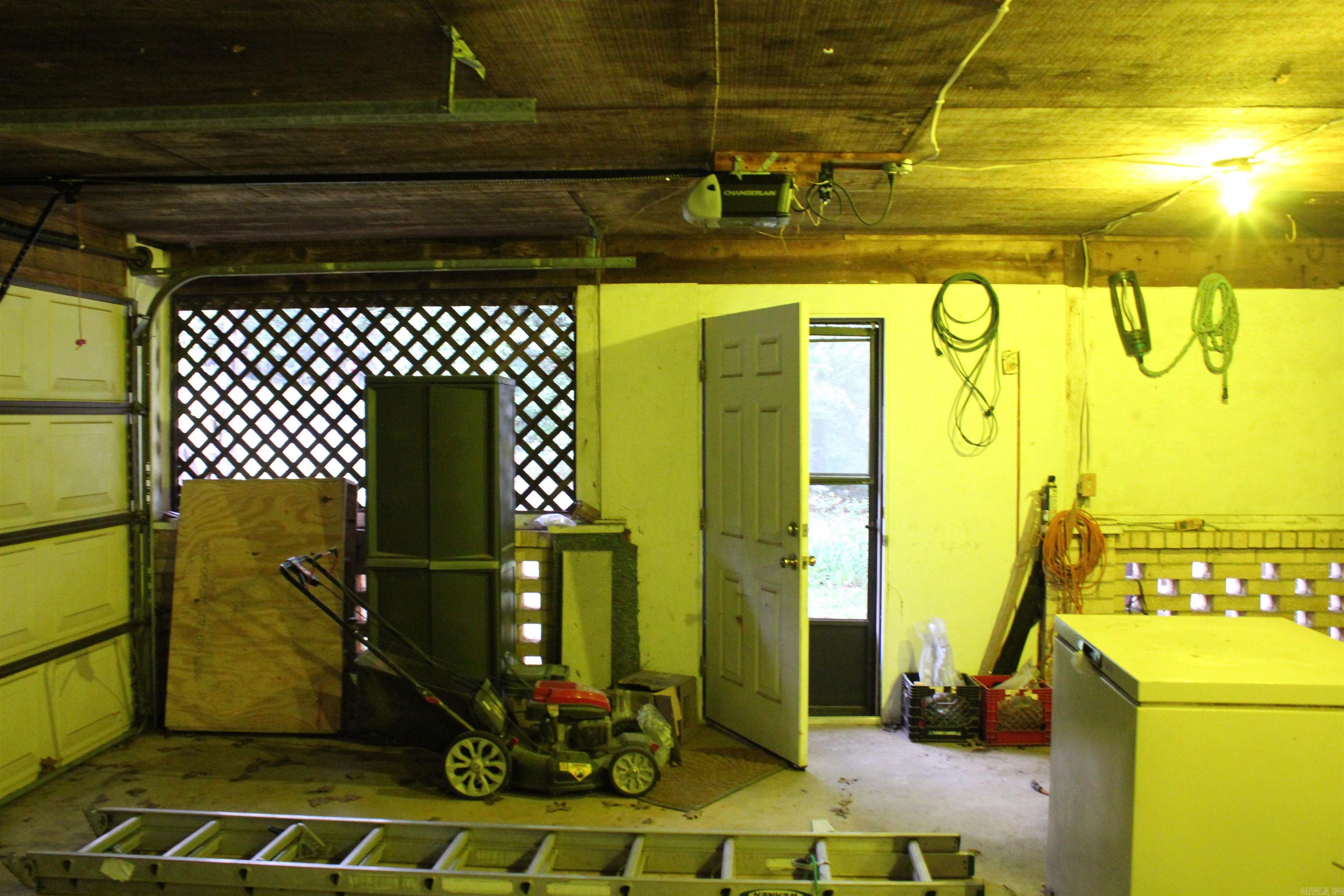 2729 3348 Property Photo 49