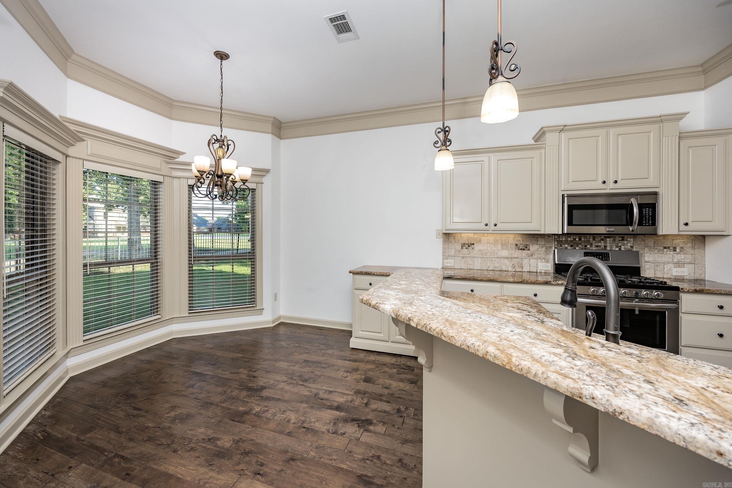 103 Grenoble Property Photo 15