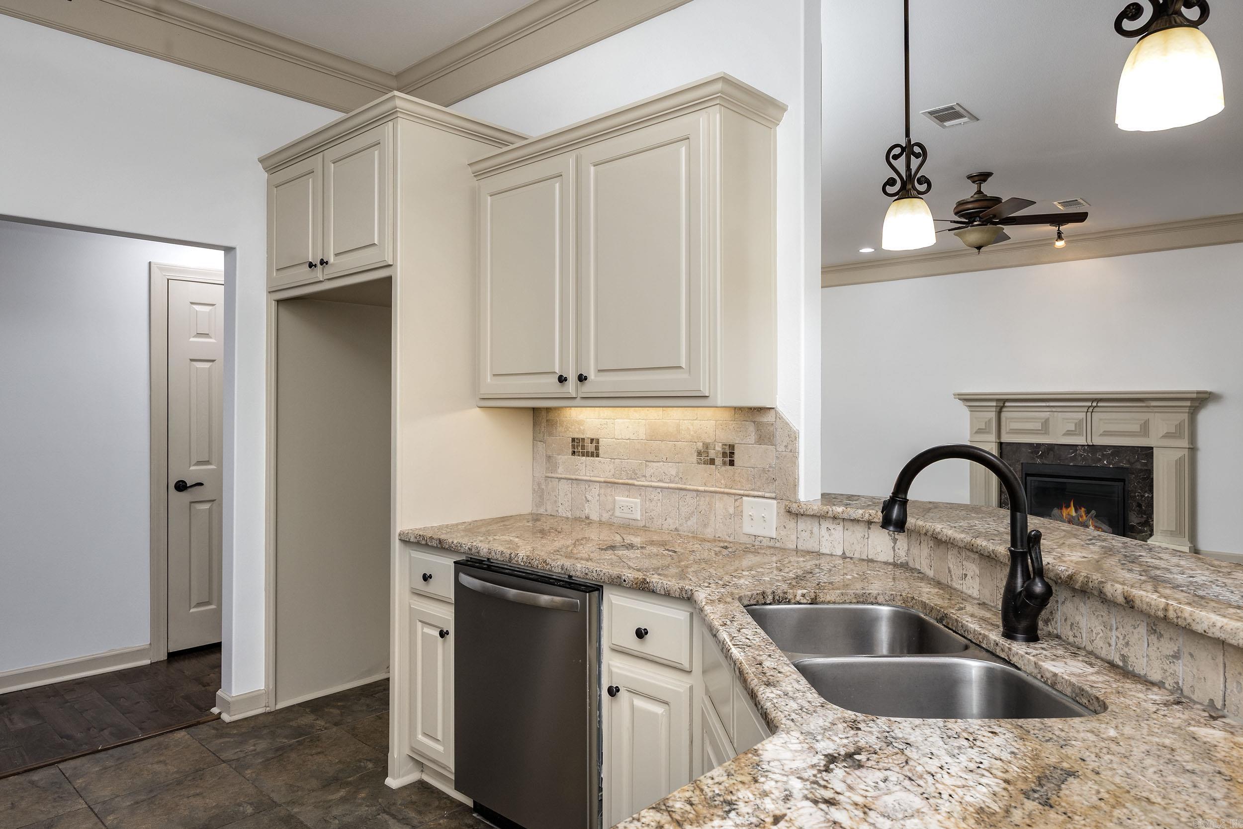 103 Grenoble Property Photo 18