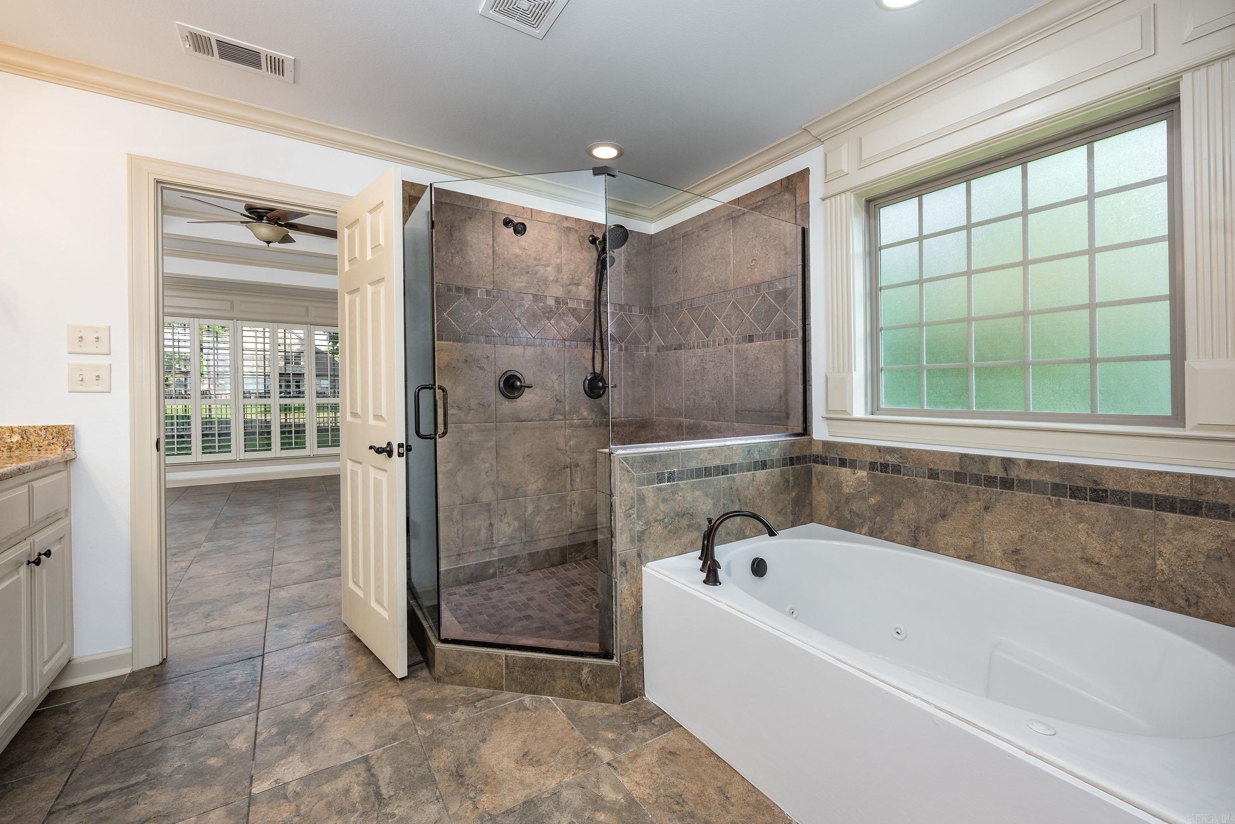 103 Grenoble Property Photo 25