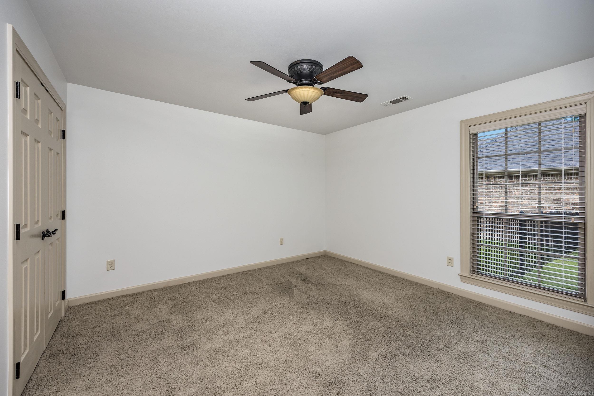 103 Grenoble Property Photo 28