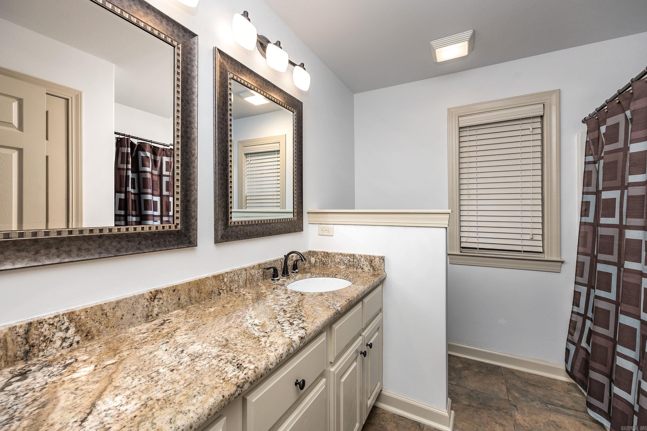 103 Grenoble Property Photo 29