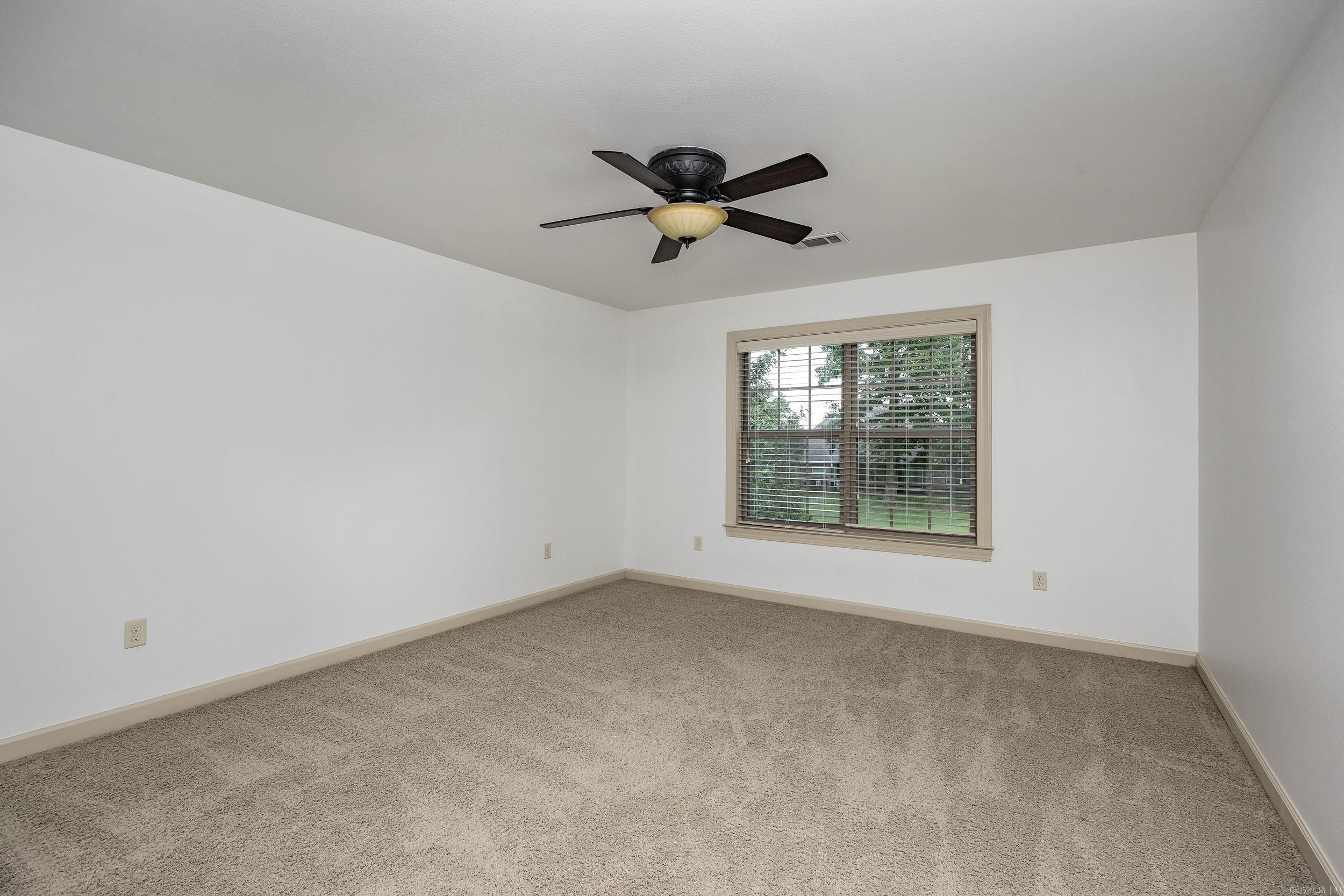 103 Grenoble Property Photo 35