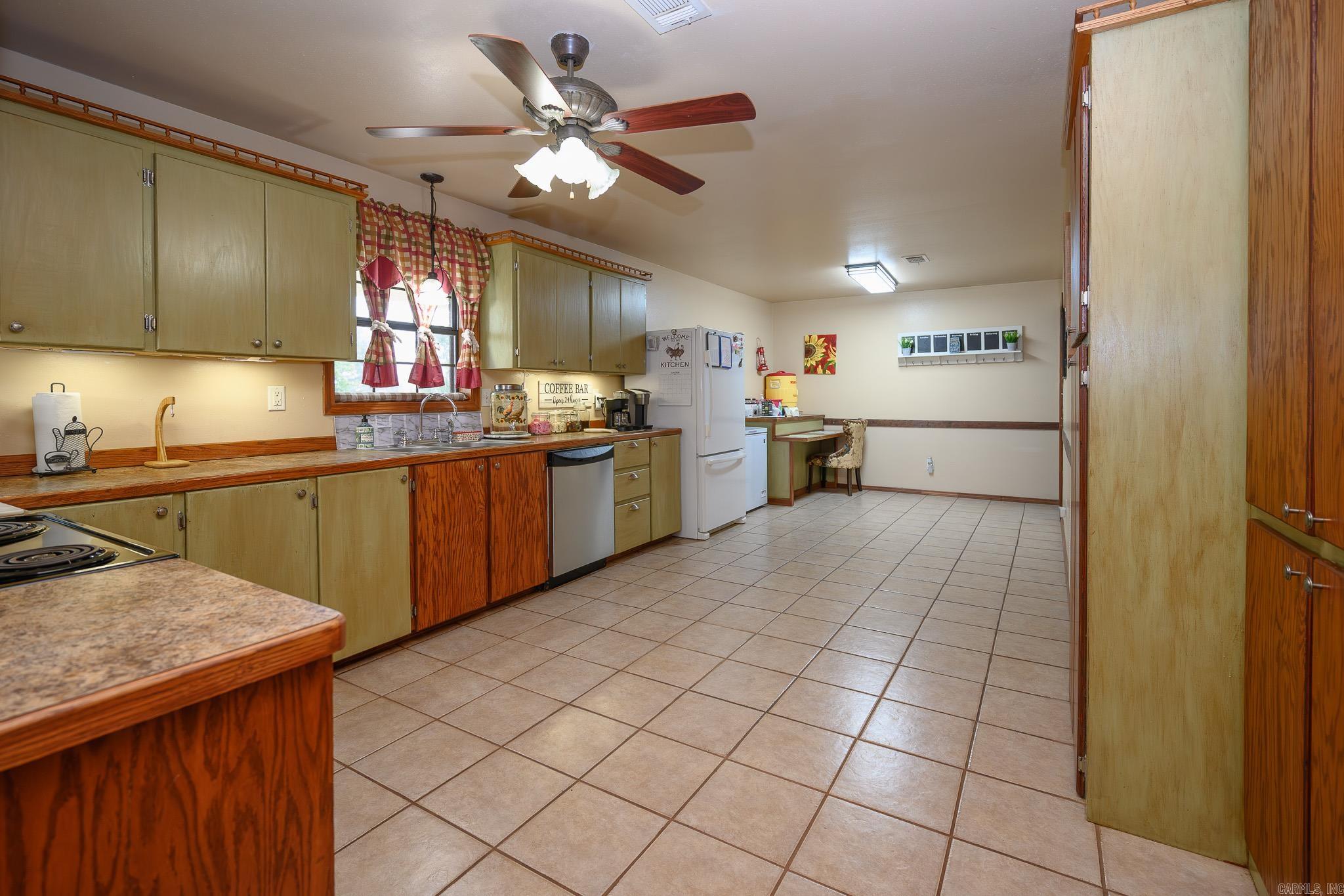 106 Ashton Place Property Photo 17