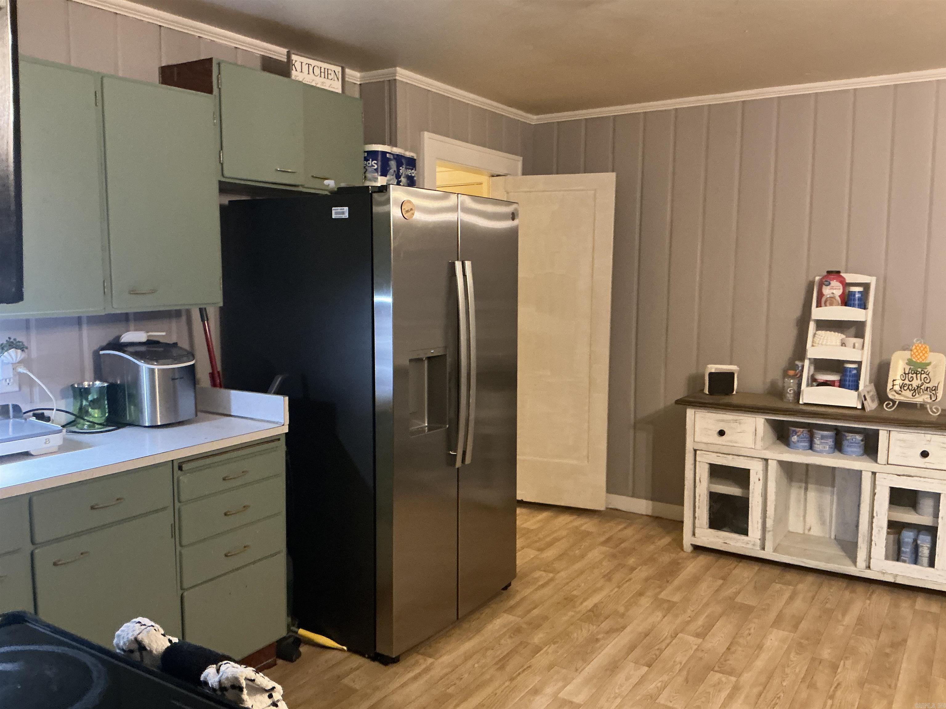 1006 Cedar Property Photo 14
