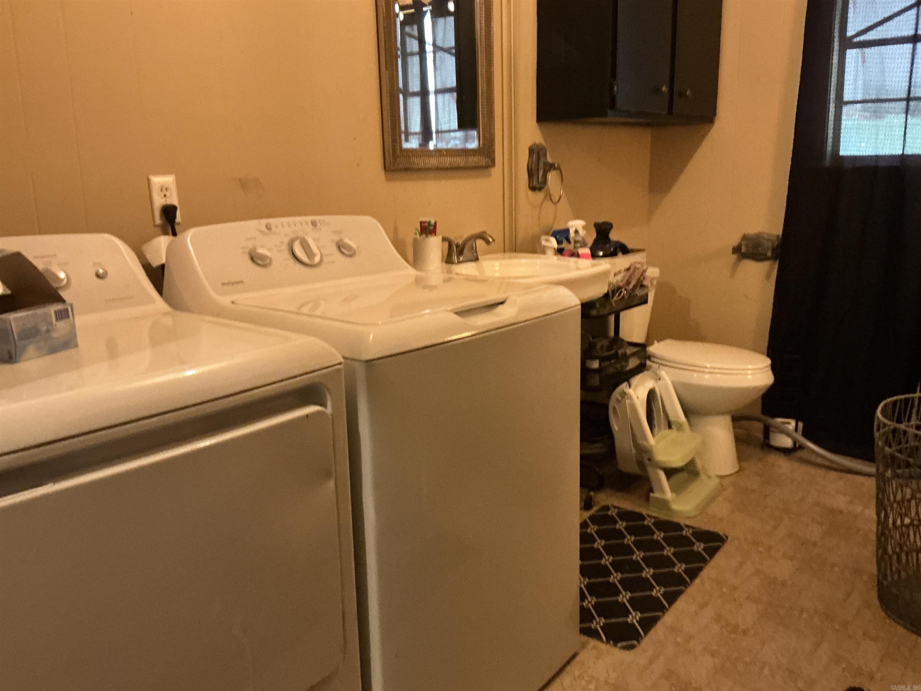 1006 Cedar Property Photo 40