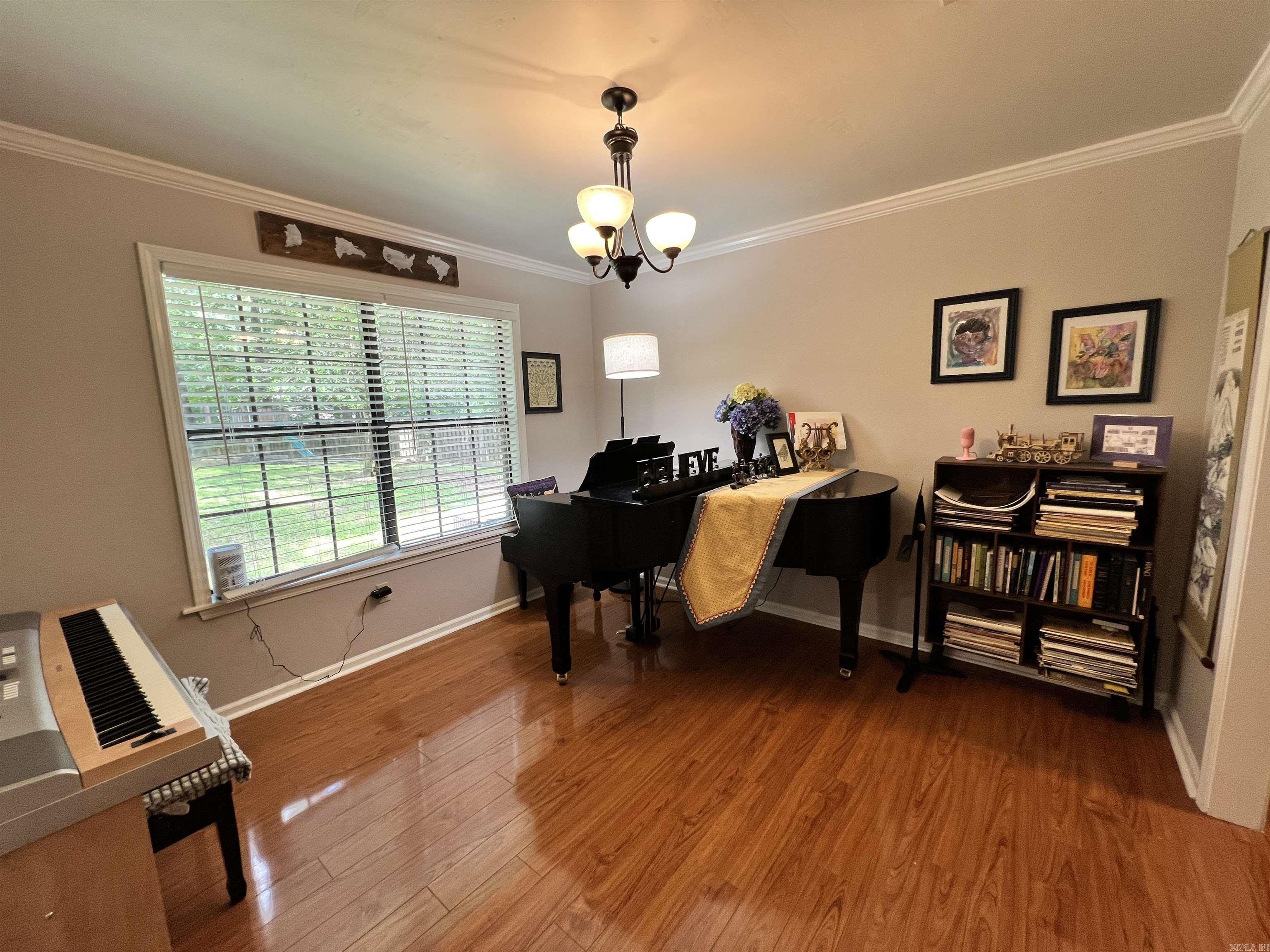 2 Glendale Court Property Photo 11