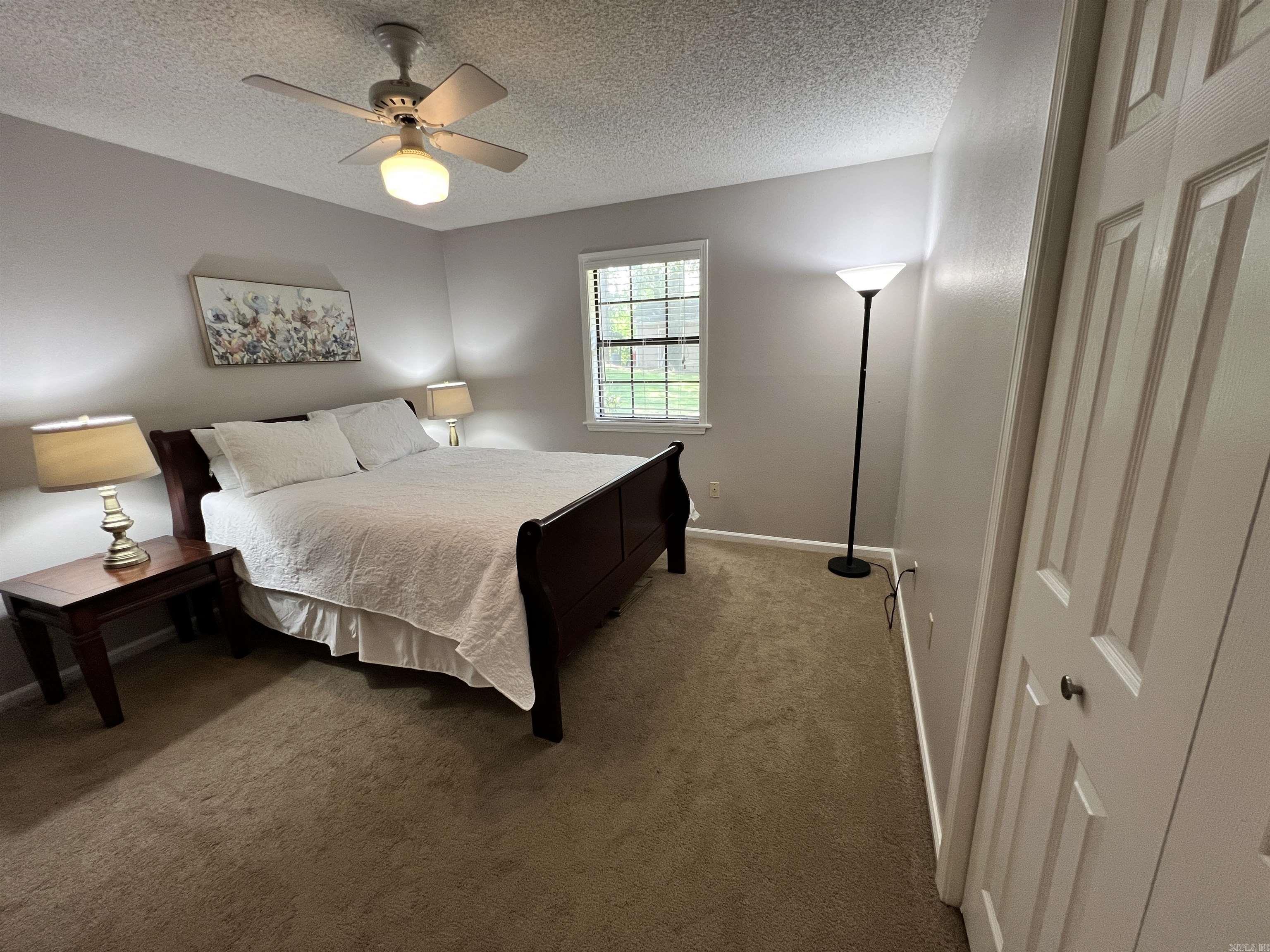 2 Glendale Court Property Photo 19