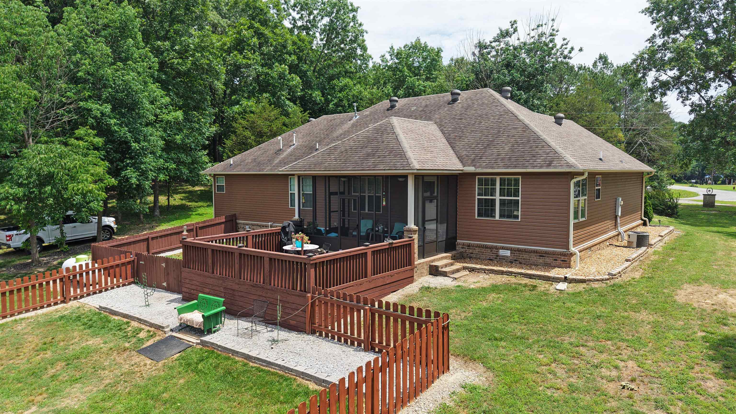 706 Indianapolis Property Photo 33