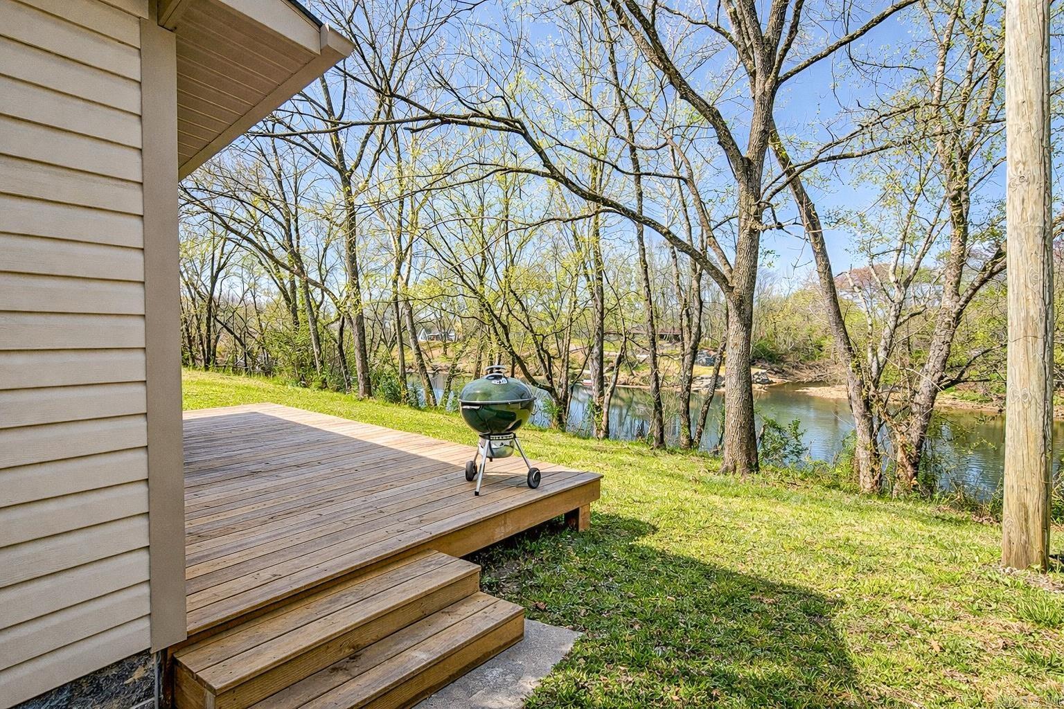 189 Emery Bluff Spur Property Photo 4