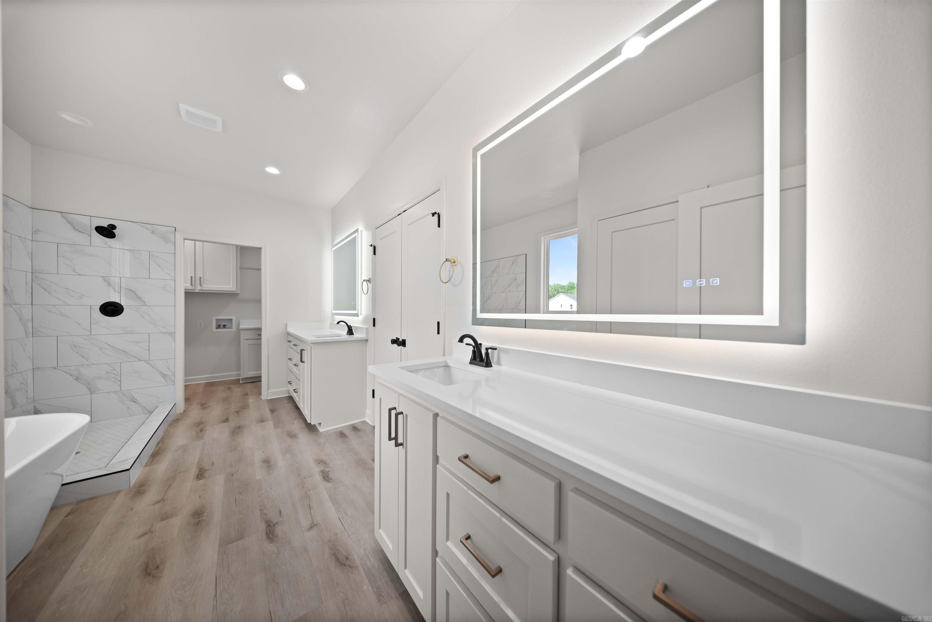 203 Apollo Way Property Photo 24