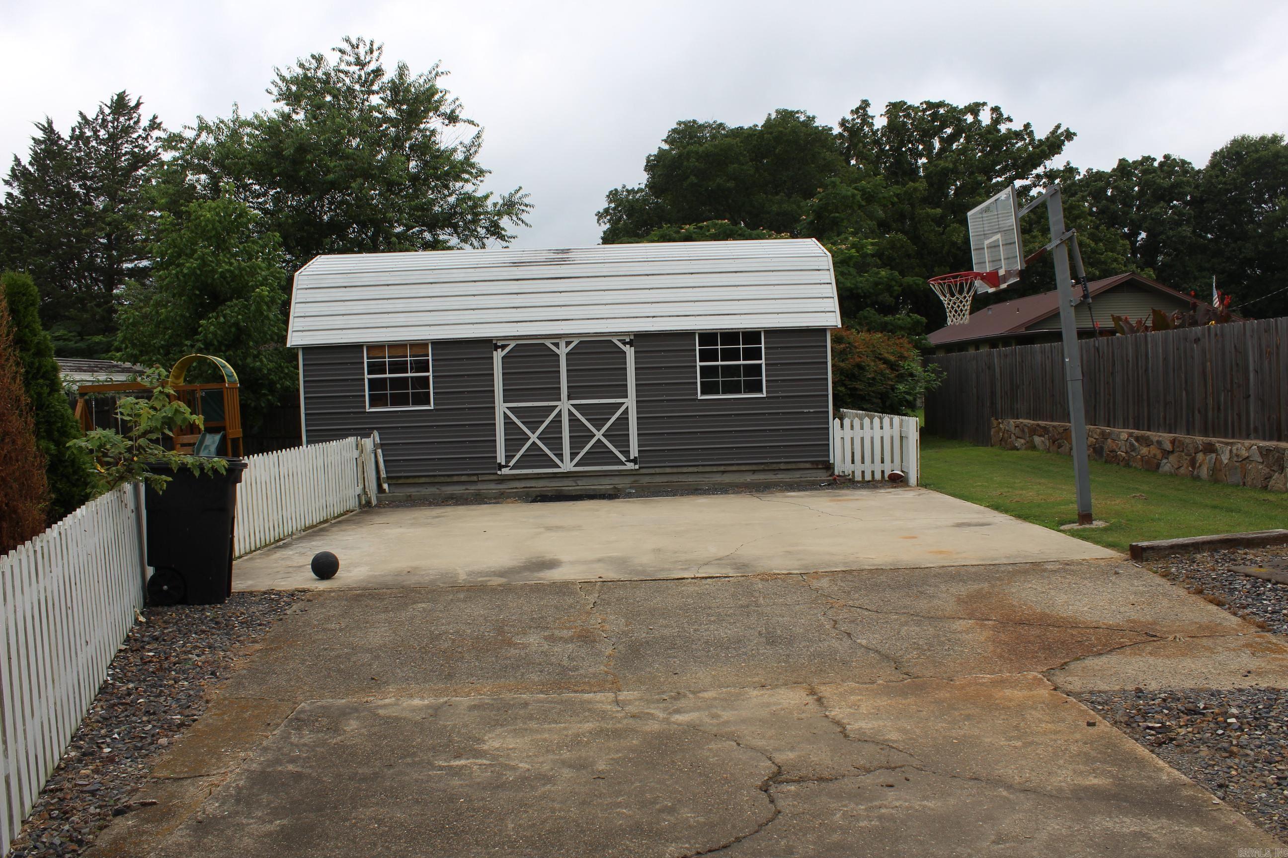 1805 Bethesda Road Property Photo 25