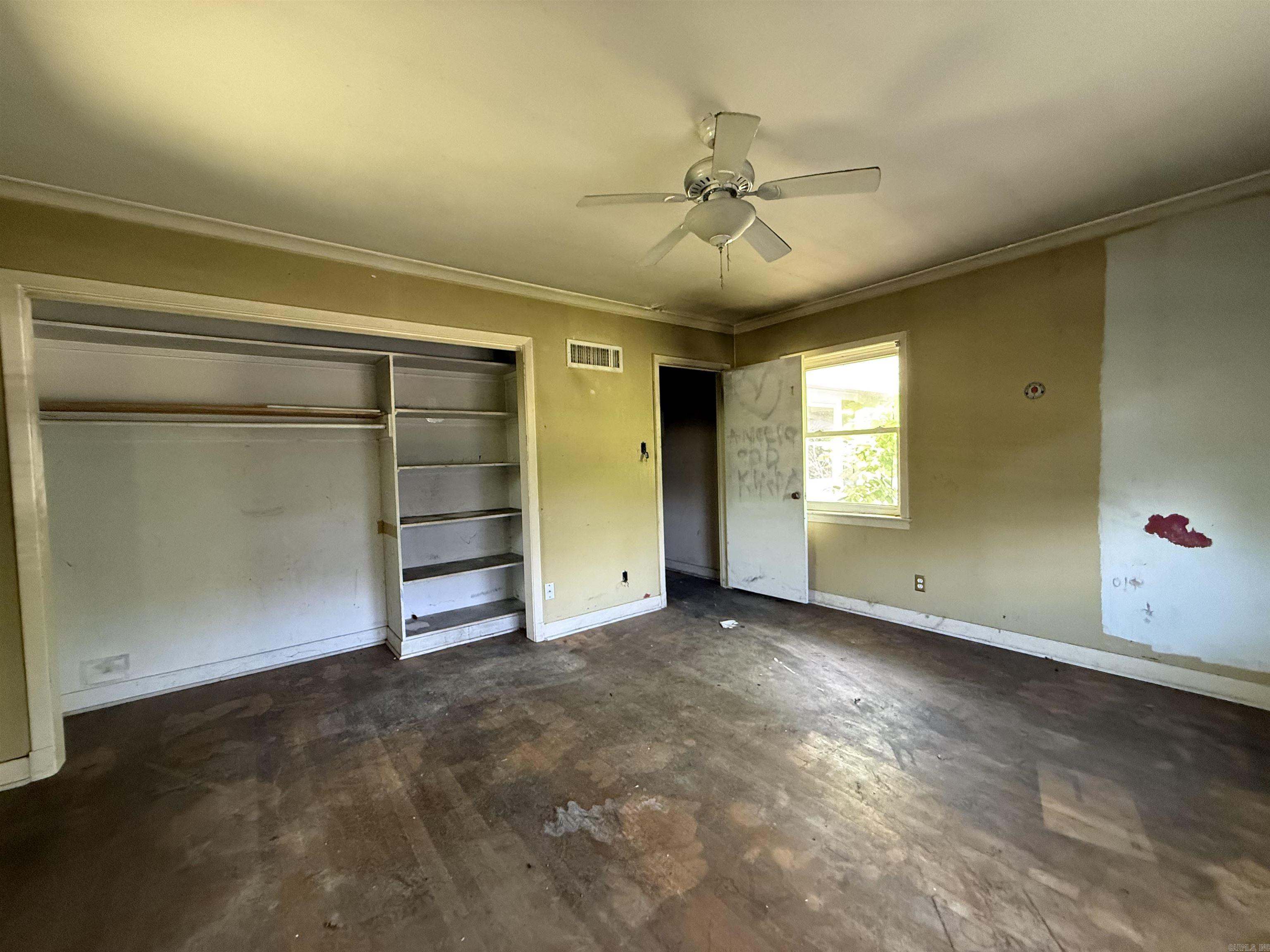 300 Neill Road Property Photo 12