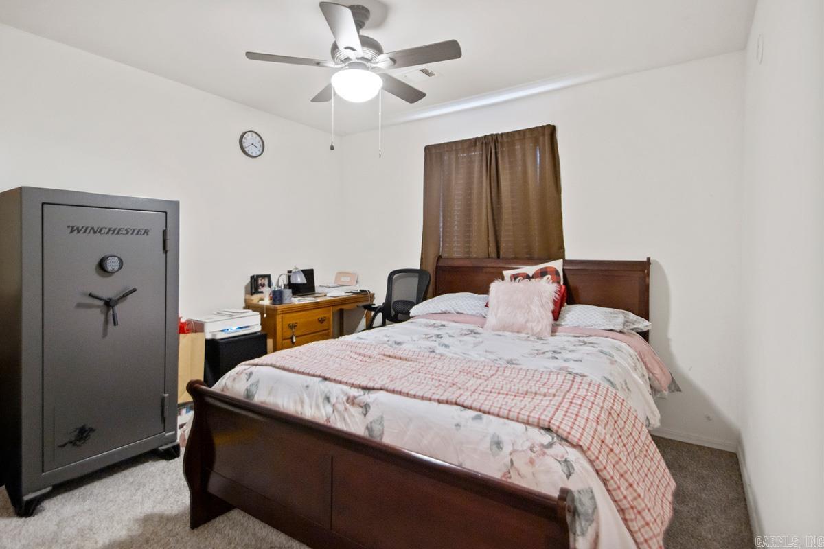 905 Graham Rd Property Photo 14