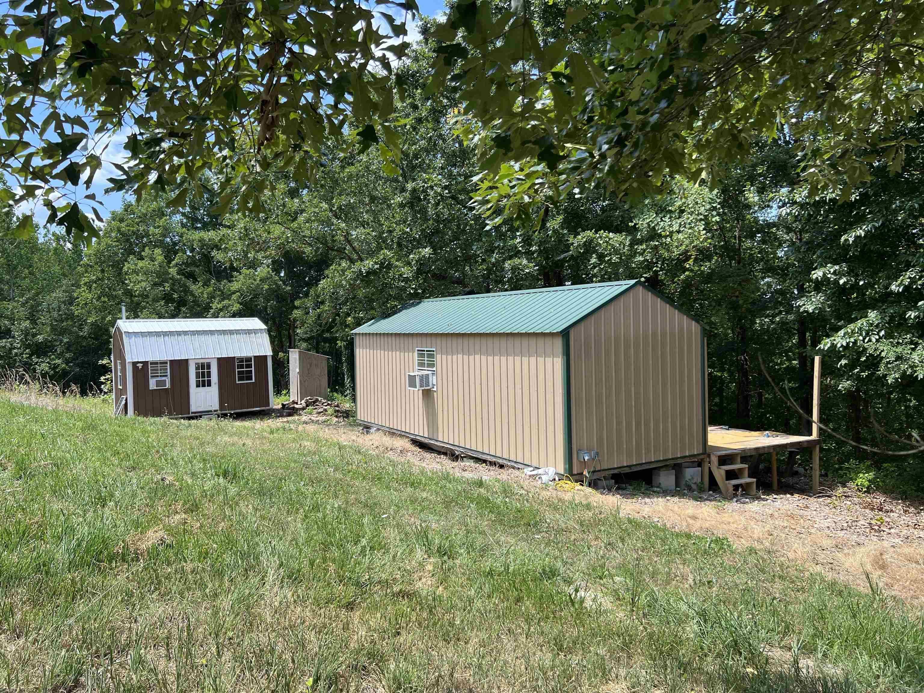 1717 Grassy Road Property Photo 4