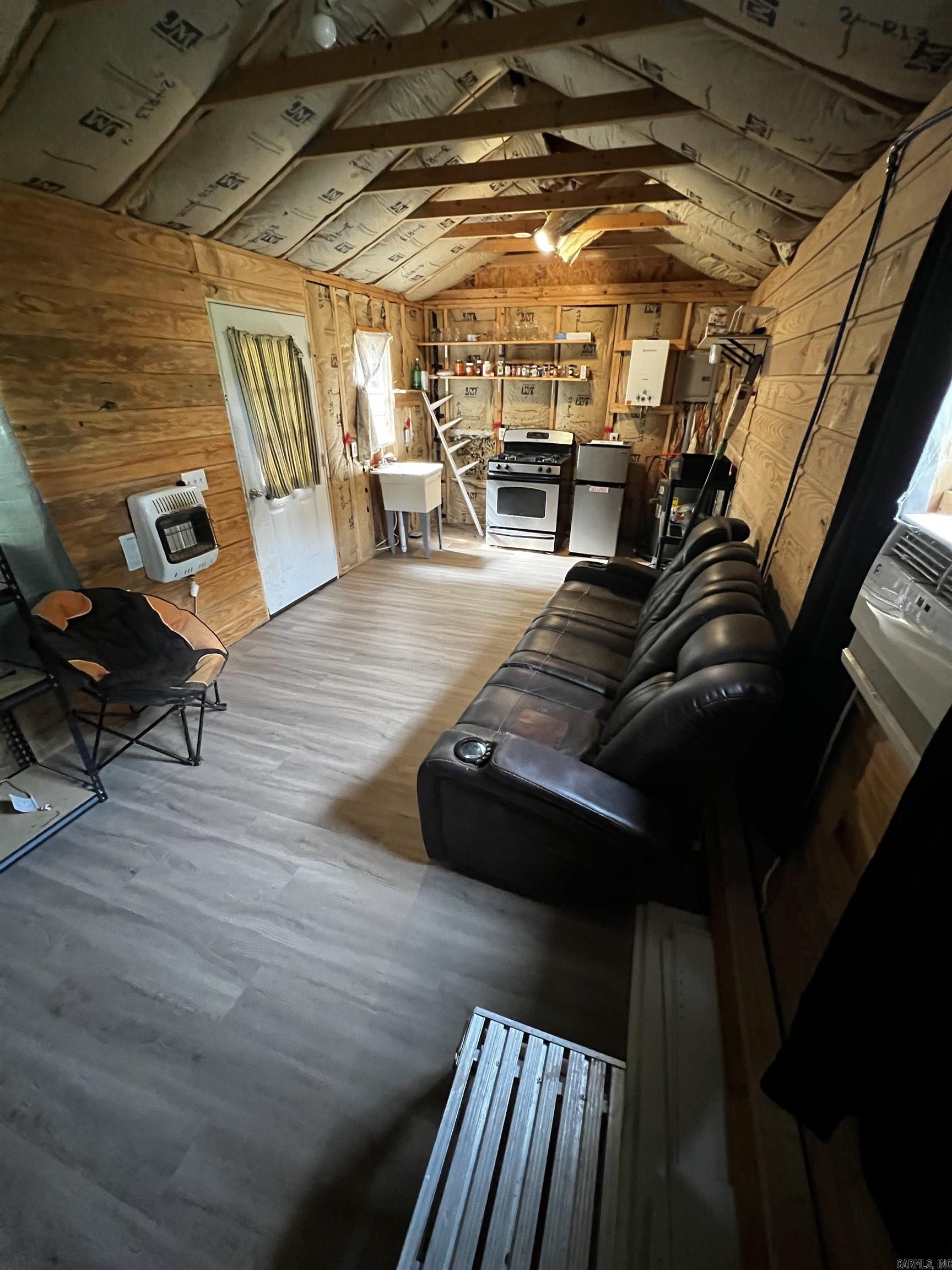 1717 Grassy Road Property Photo 7