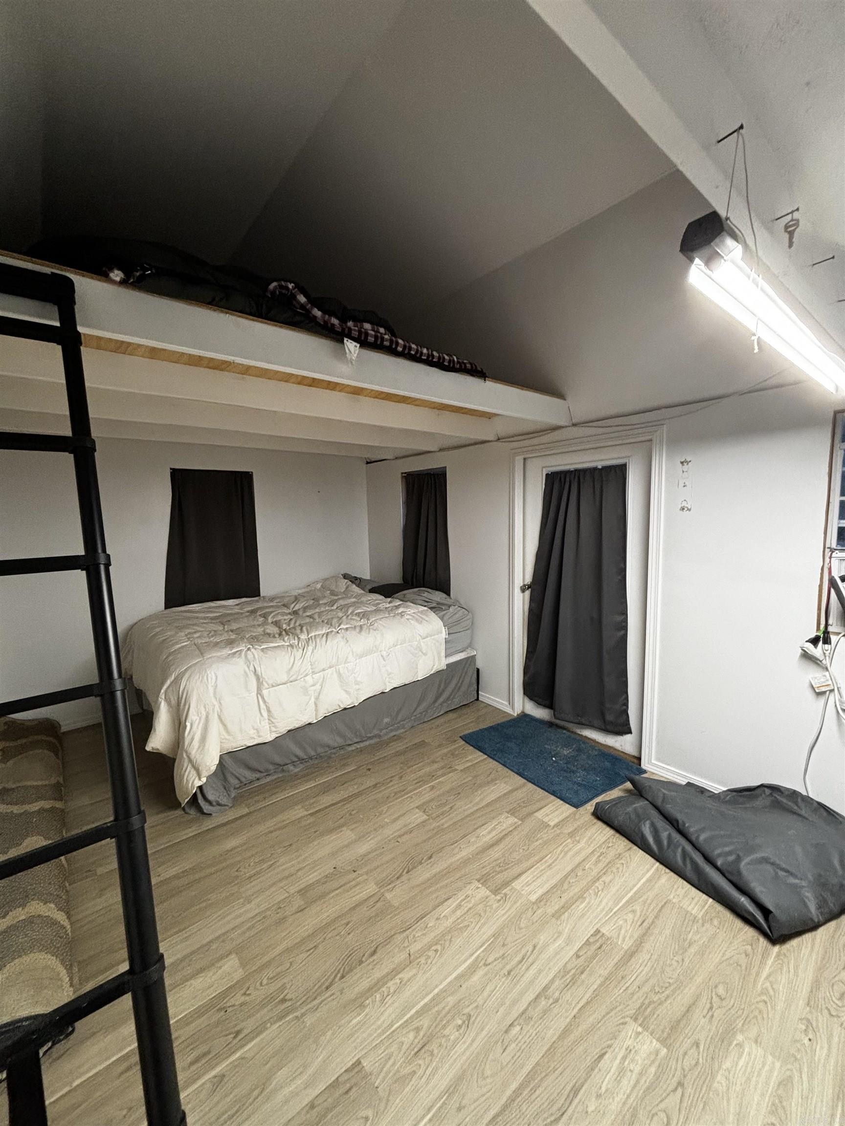 1717 Grassy Road Property Photo 11