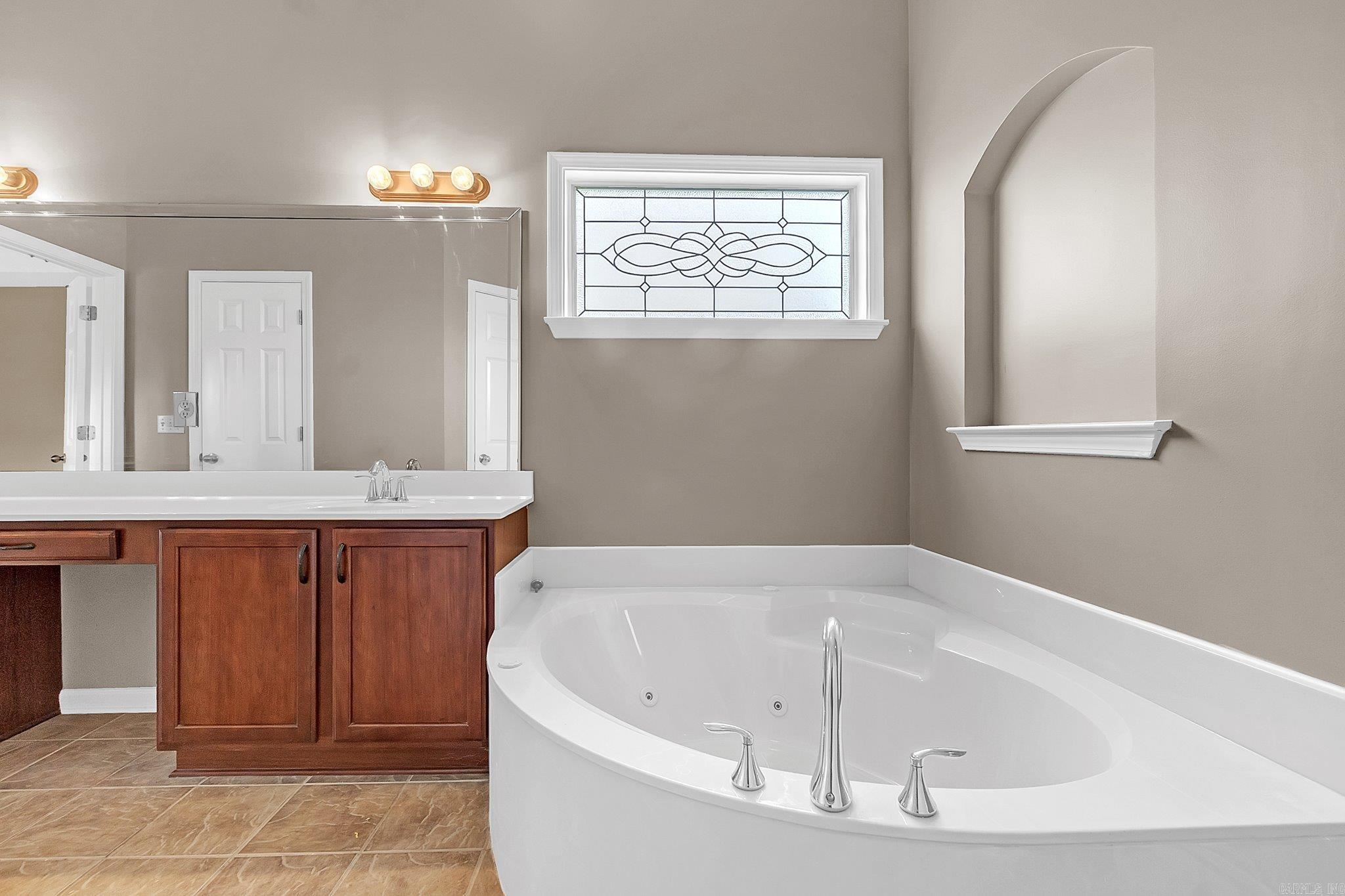 828 Grandee Circle Property Photo 10