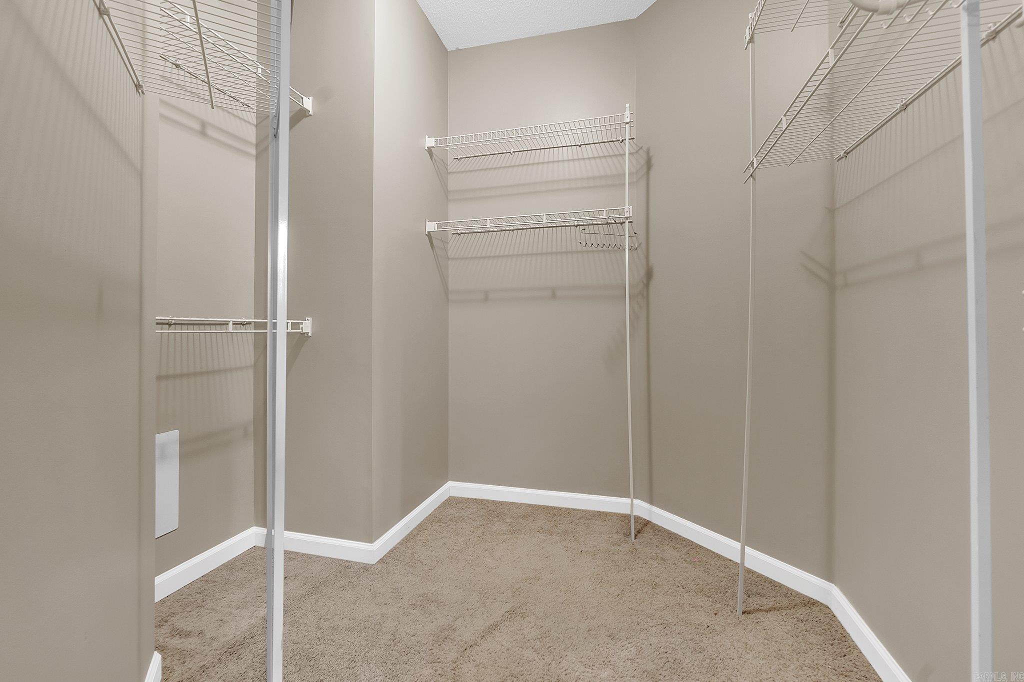 828 Grandee Circle Property Photo 11