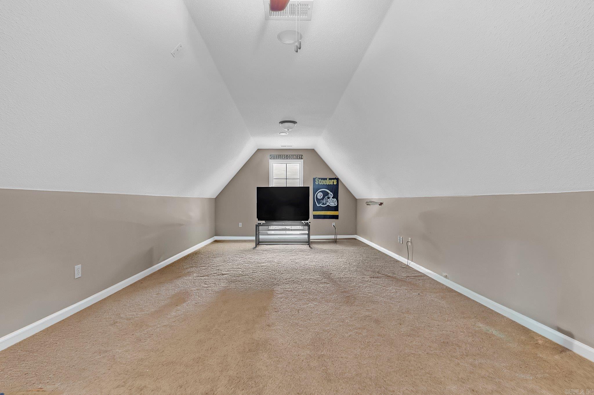 828 Grandee Circle Property Photo 12