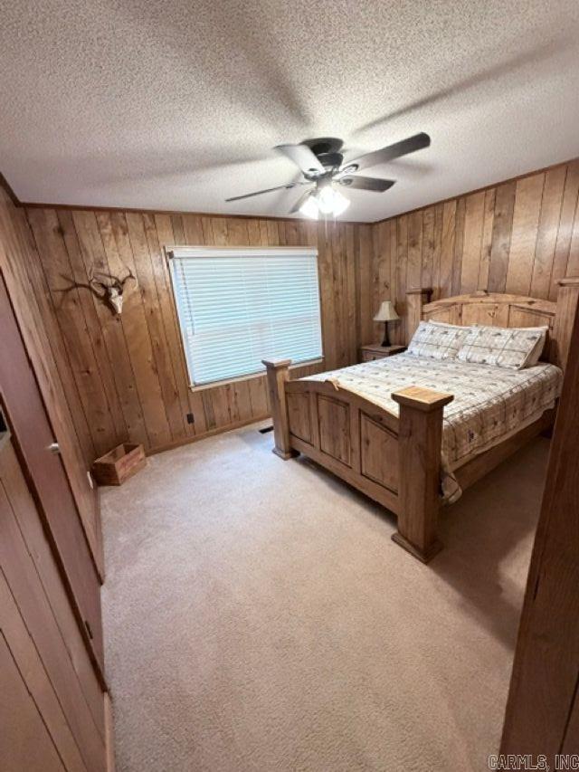 407 Carl Street Property Photo 5