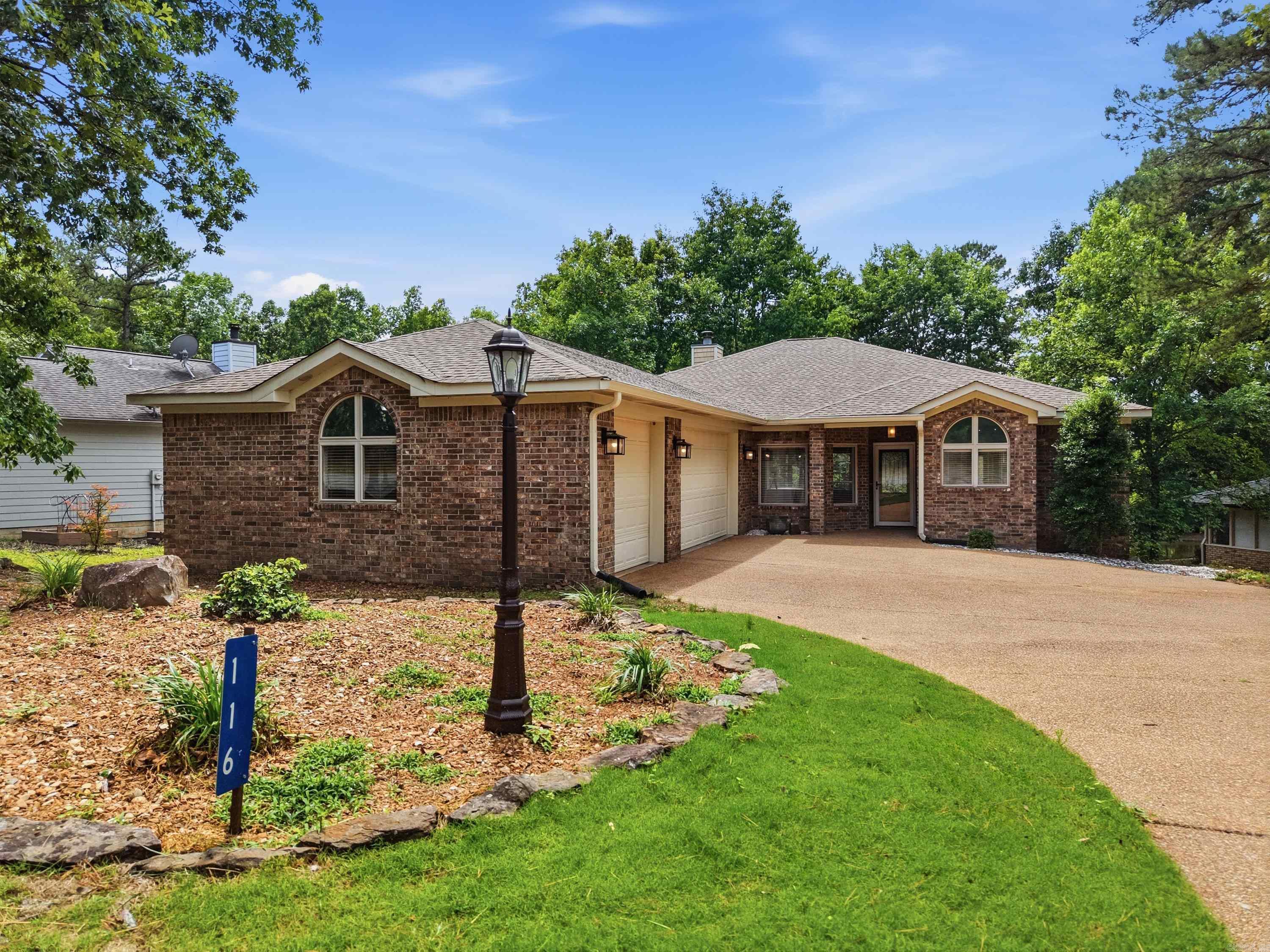 116 Fairway Drive Property Photo 2