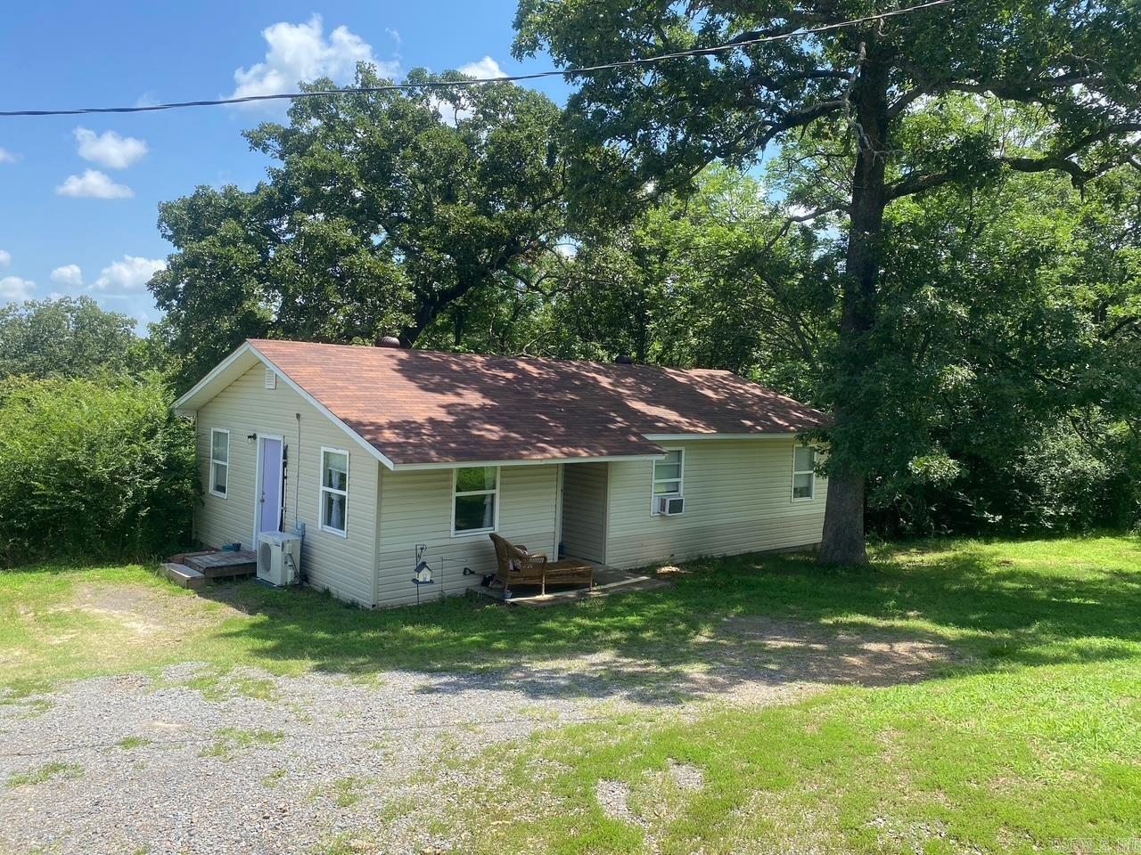 165 89 Highway Property Photo 2