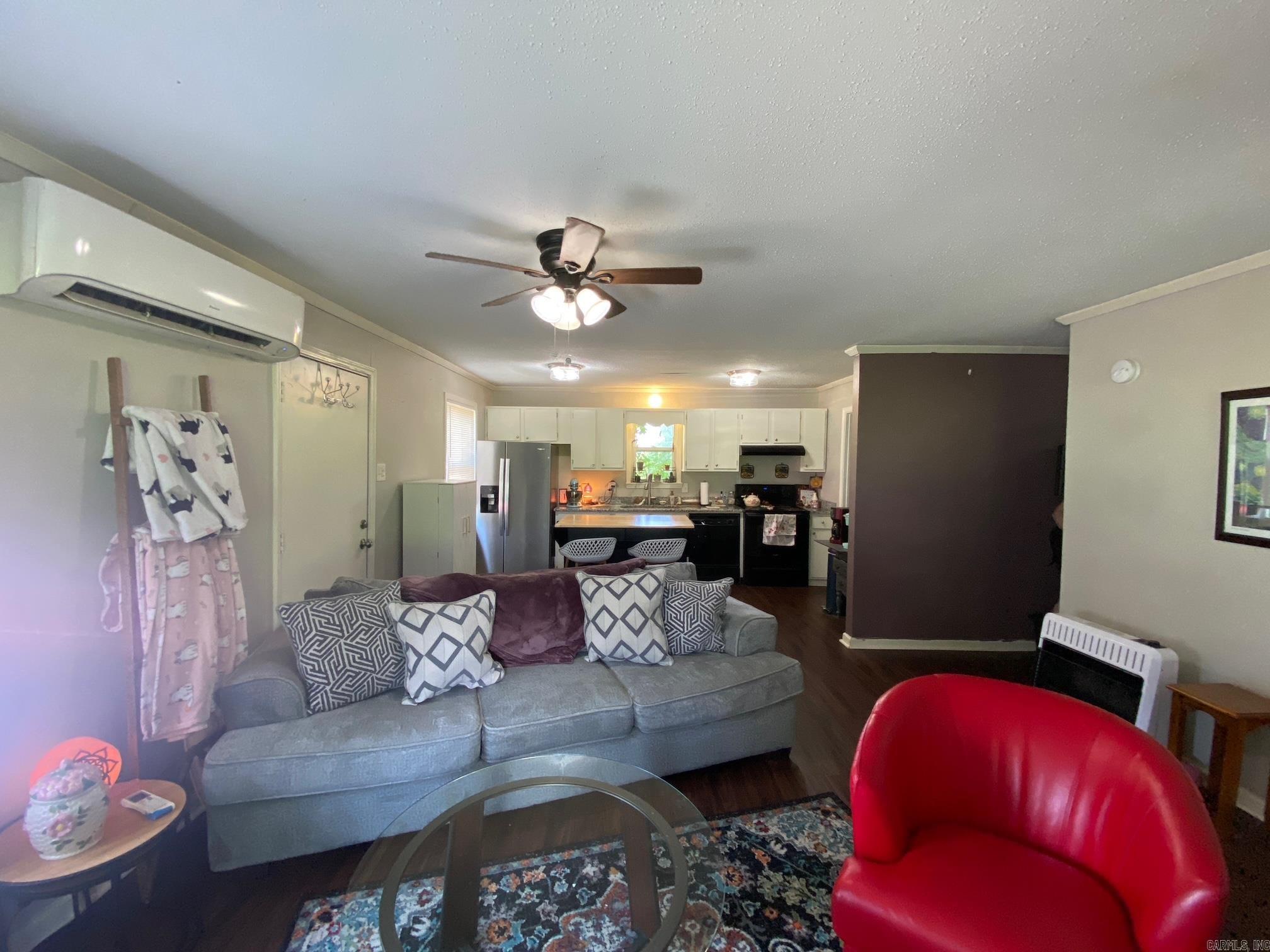 165 89 Highway Property Photo 6