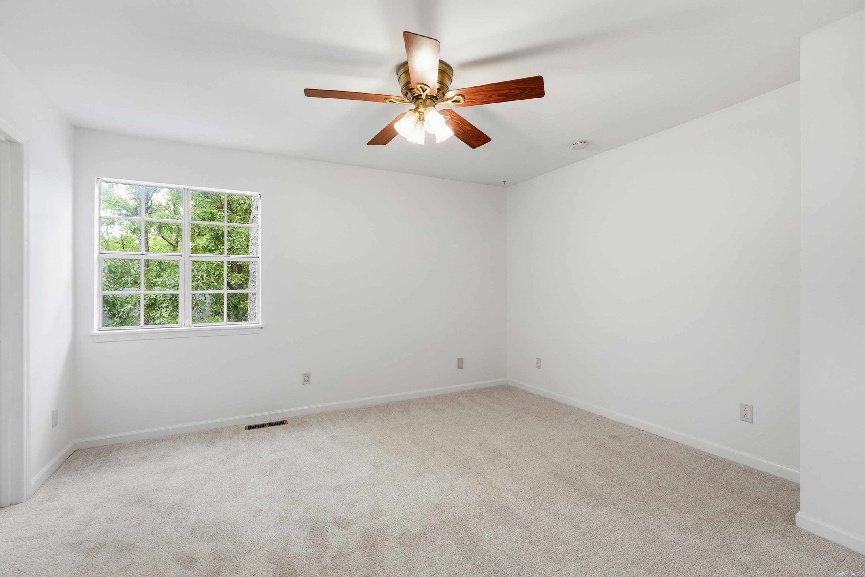 86 Kingsbridge Way Property Photo 22