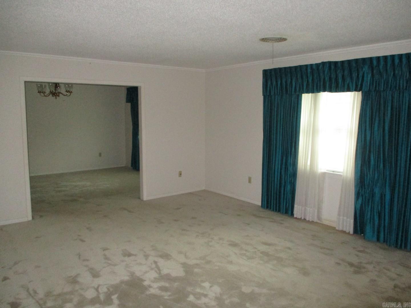 501 Brookridge Dr Property Photo 3