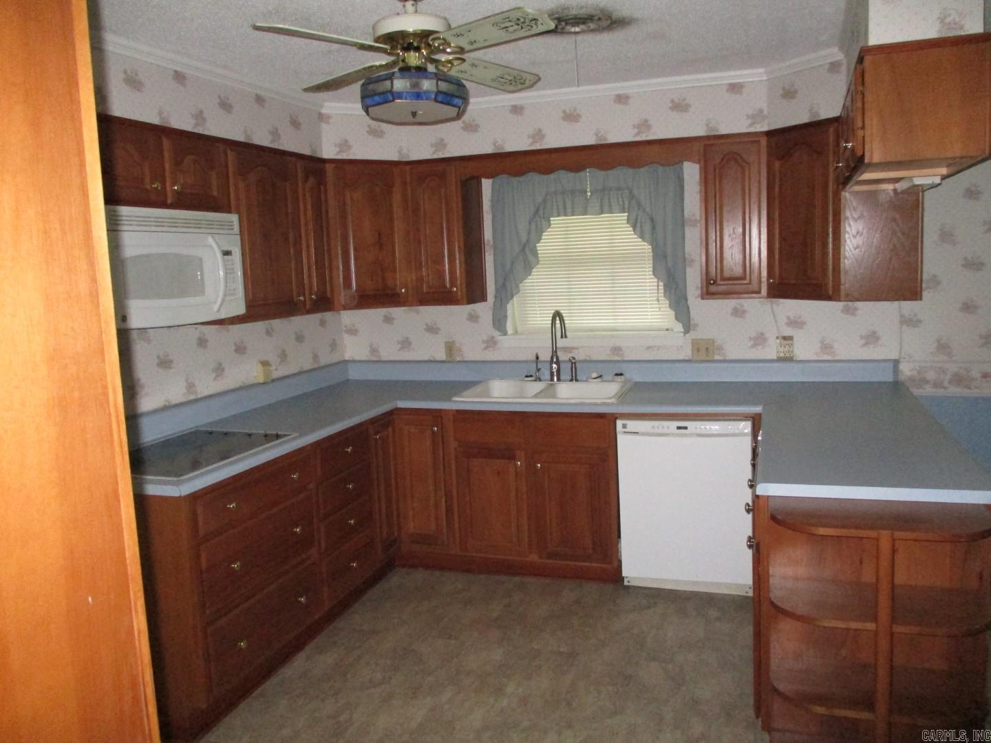 501 Brookridge Dr Property Photo 4