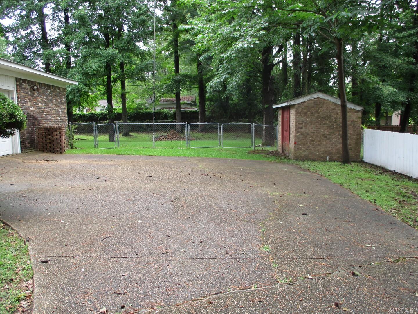501 Brookridge Dr Property Photo 25
