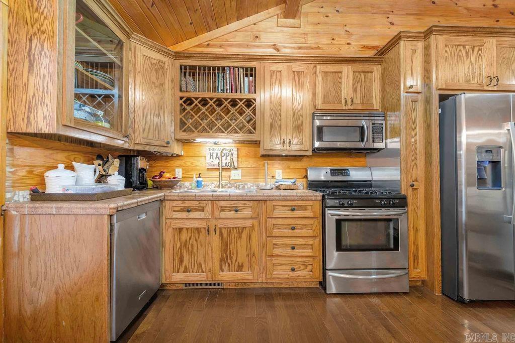 170 Primrose Creek Drive Property Photo 16