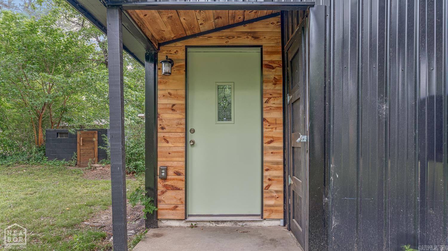 206 W Pearl Street Property Photo 16