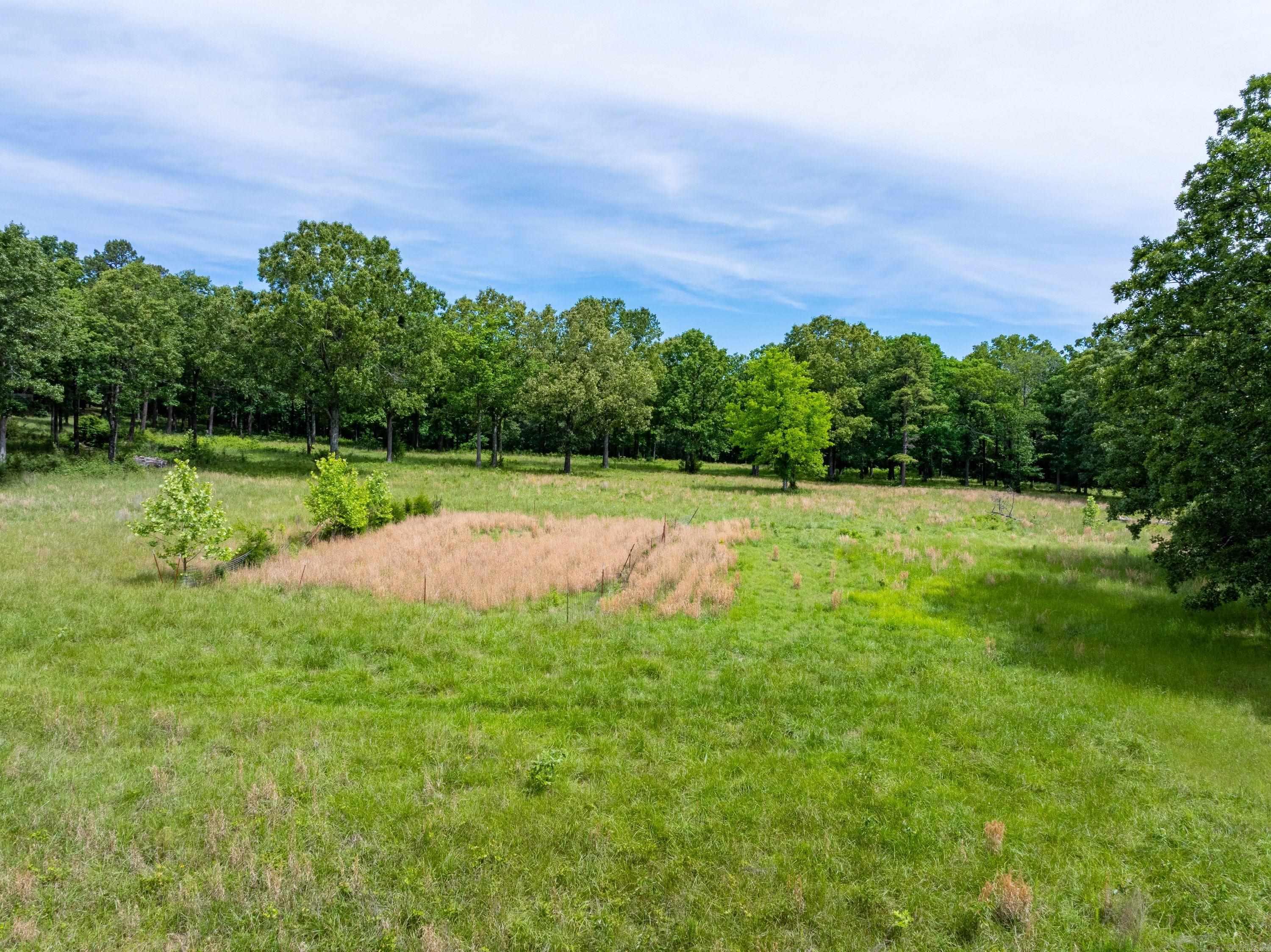 429 Oak Grove Rd Property Photo 9