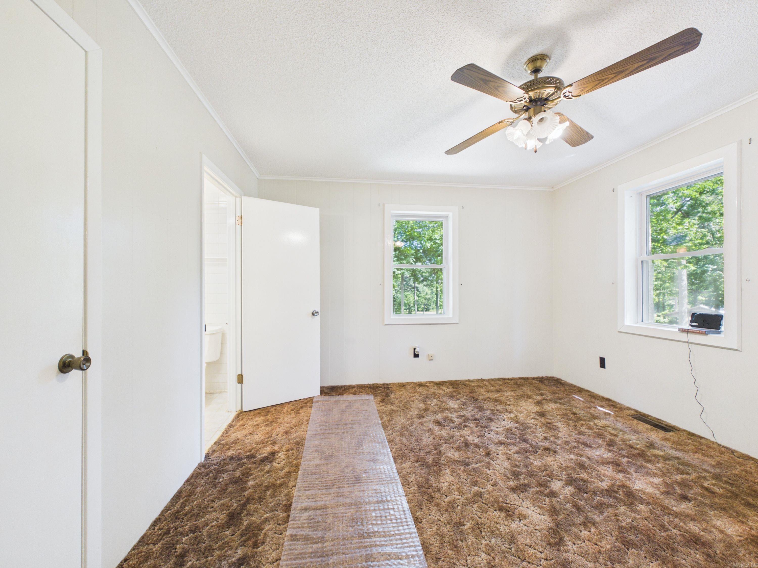 429 Oak Grove Rd Property Photo 23