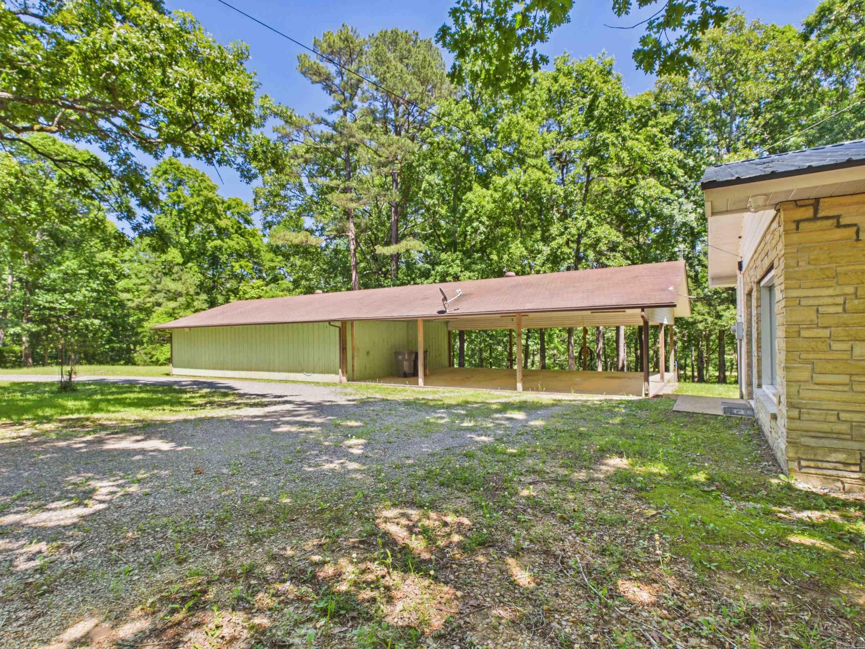 429 Oak Grove Rd Property Photo 29