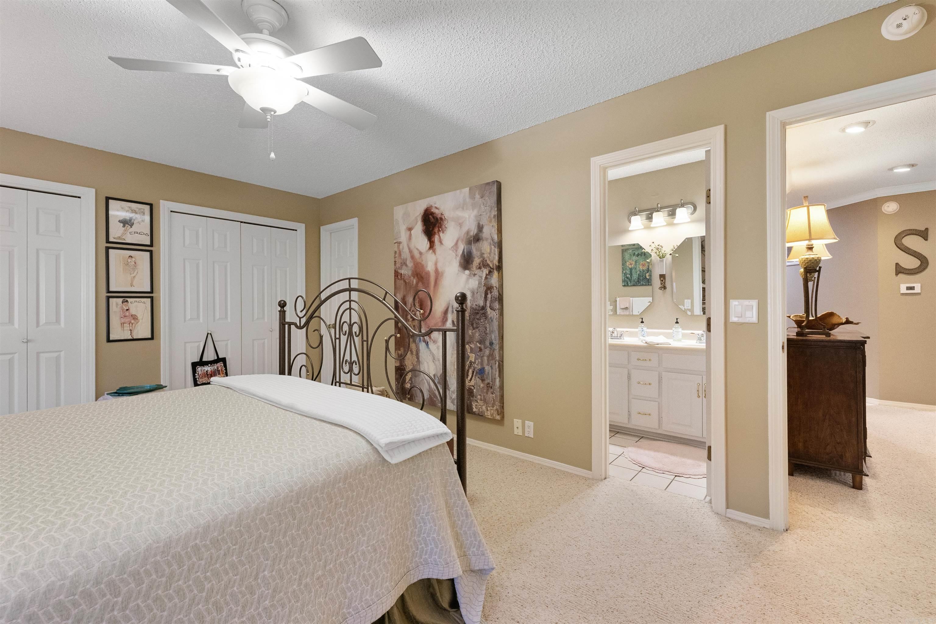 2 Charnela Lane Property Photo 21