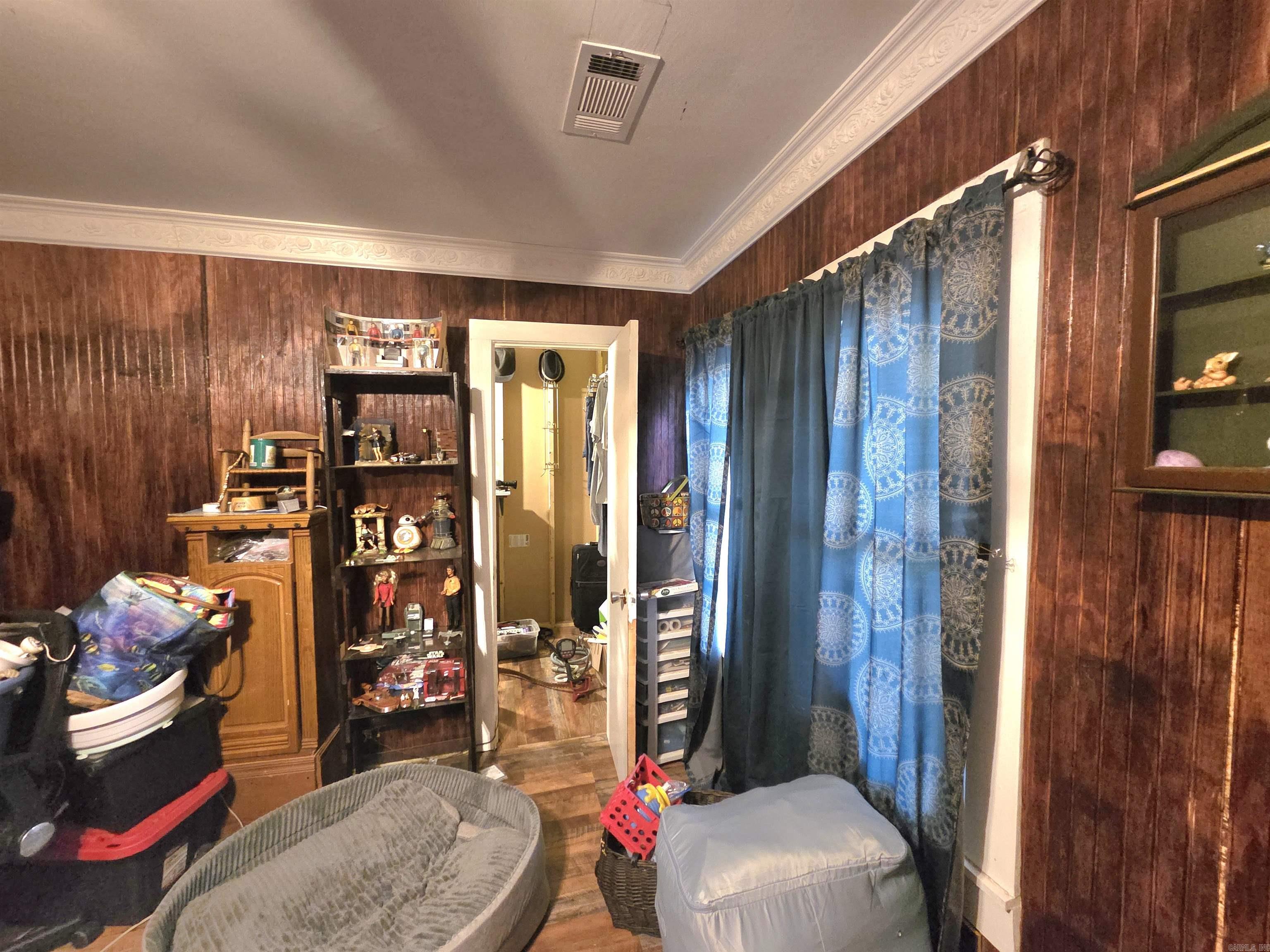 708 Parks Street Property Photo 12