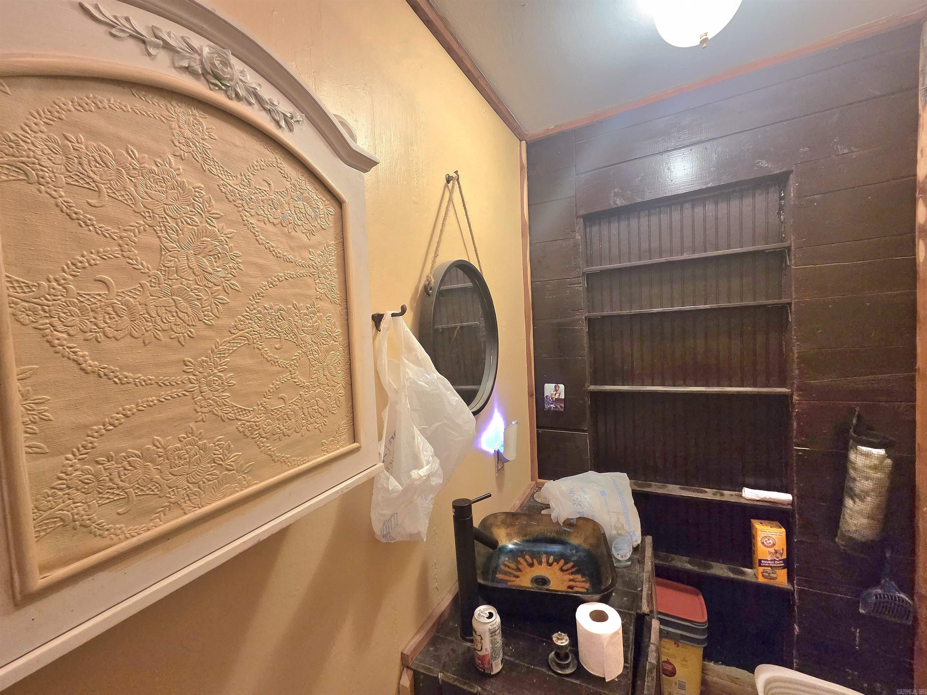 708 Parks Street Property Photo 22